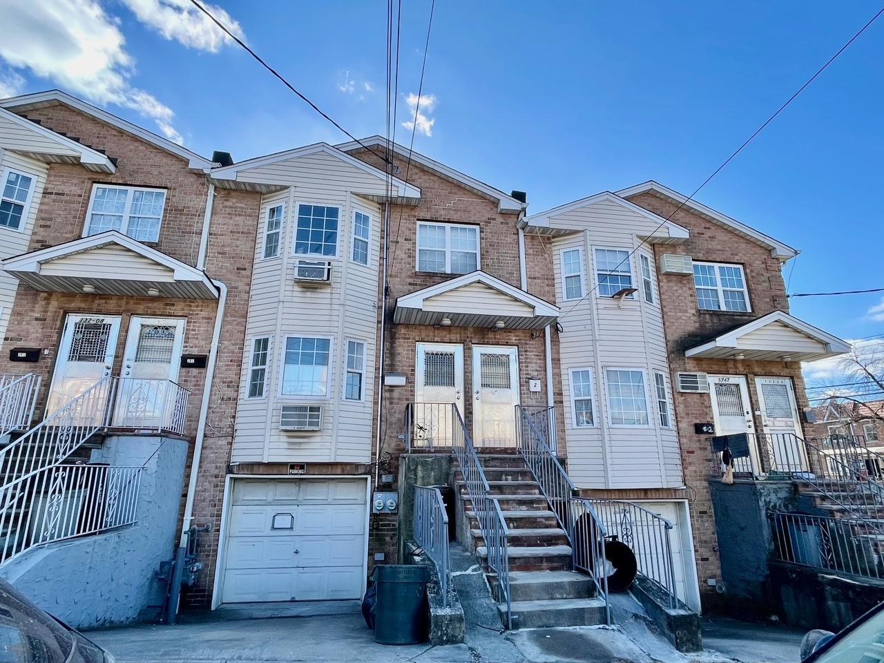 Single Family 57th  Queens, NY 11355, MLS-875444-31