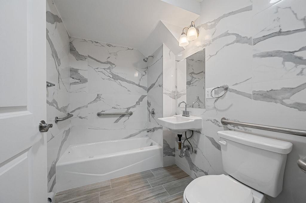 Single Family 49th Queens, NY 11368, MLS-875450-12