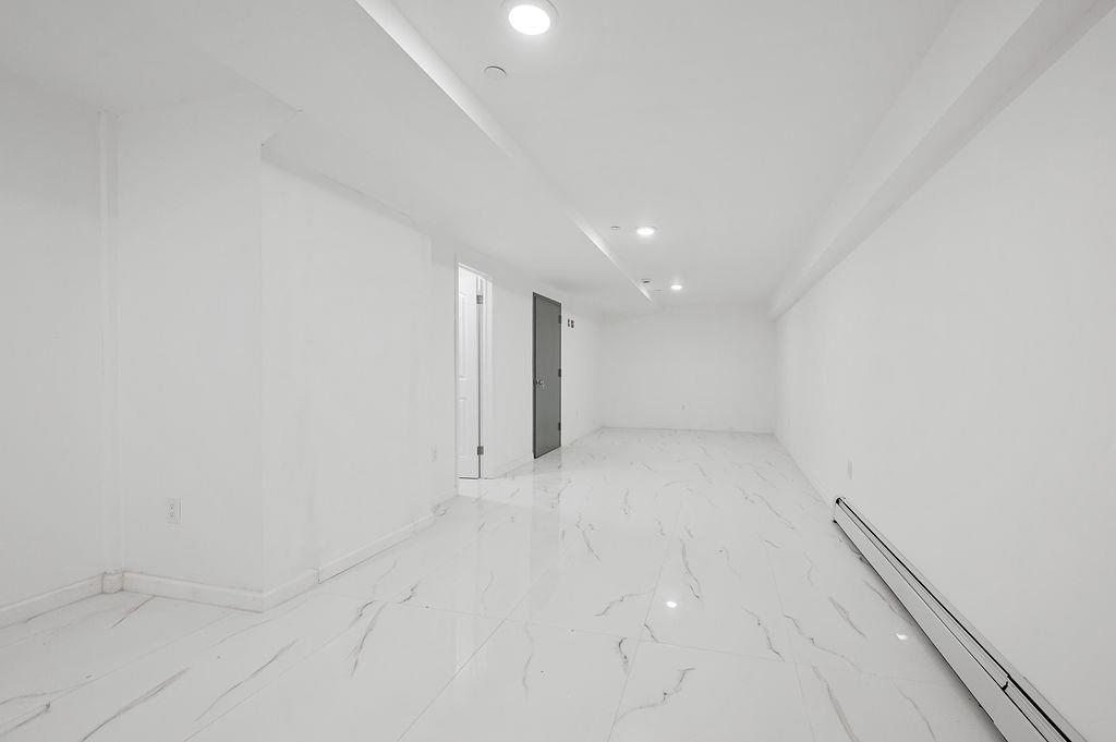 Single Family 49th Queens, NY 11368, MLS-875450-23