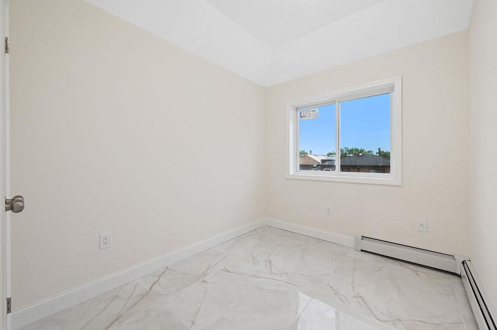 Single Family 49th Queens, NY 11368, MLS-875450-9