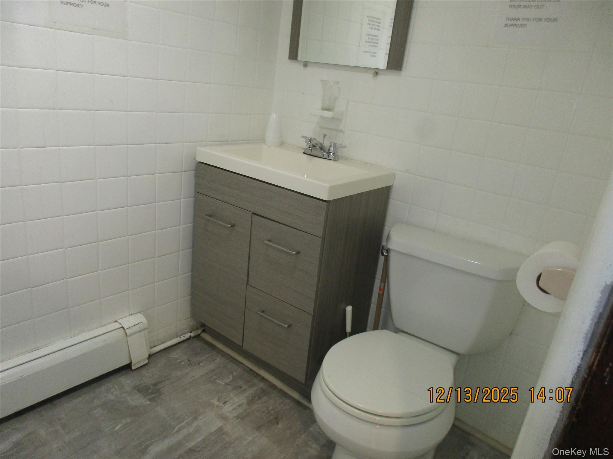 Commercial Lease Metropolitan  Queens, NY 11379, MLS-875481-11
