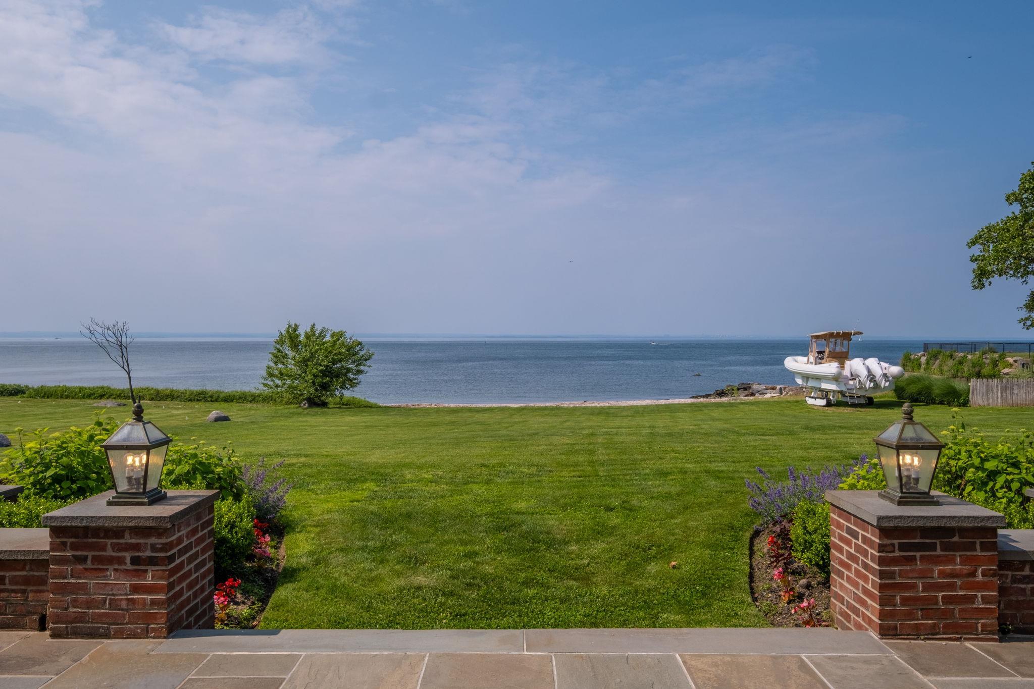 Single Family Private  Nassau County, NY 11709, MLS-875507-11