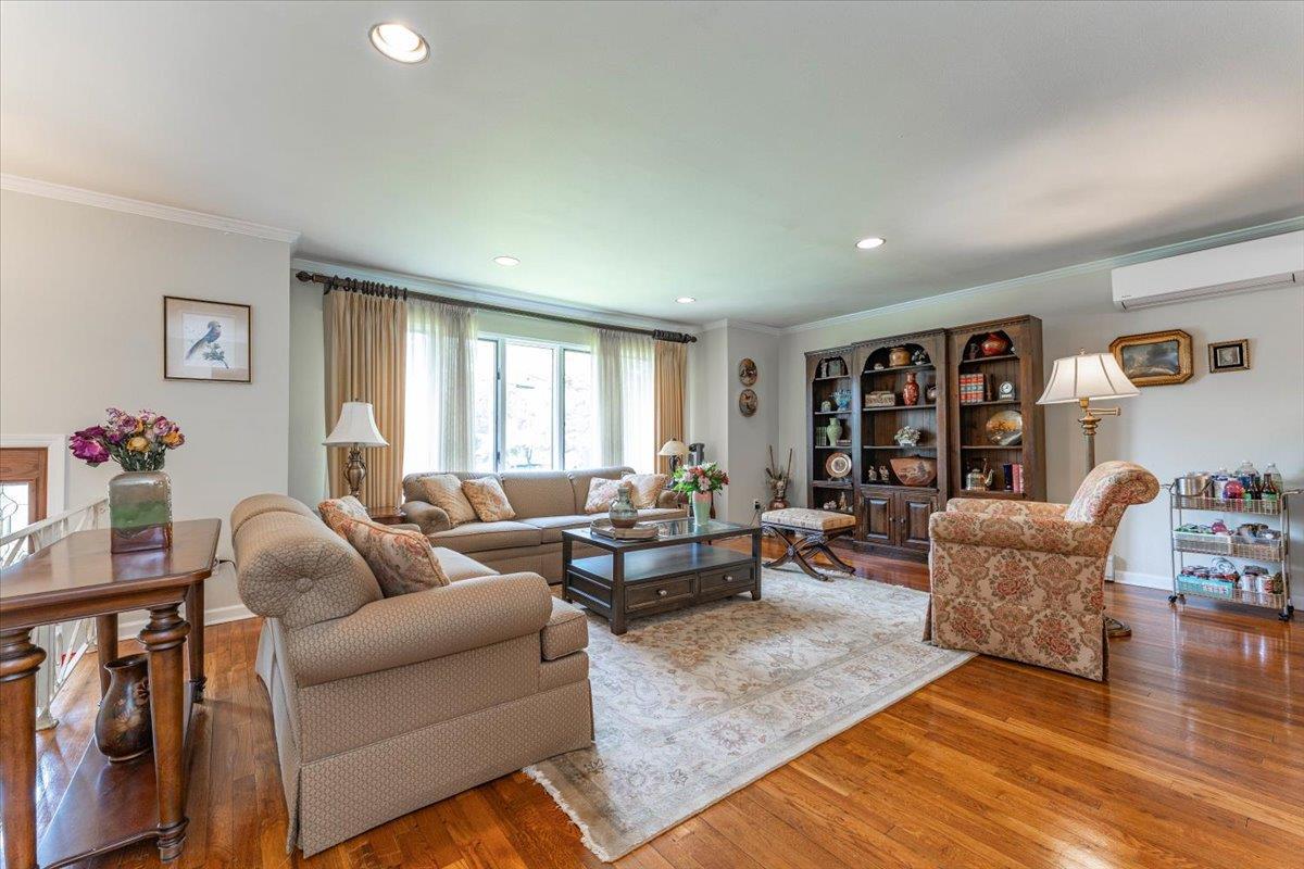 Single Family Longacre  Nassau County, NY 11598, MLS-875518-3