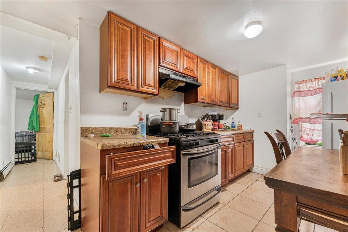 Single Family Locust Hill  Westchester County, NY 10701, MLS-875526-12