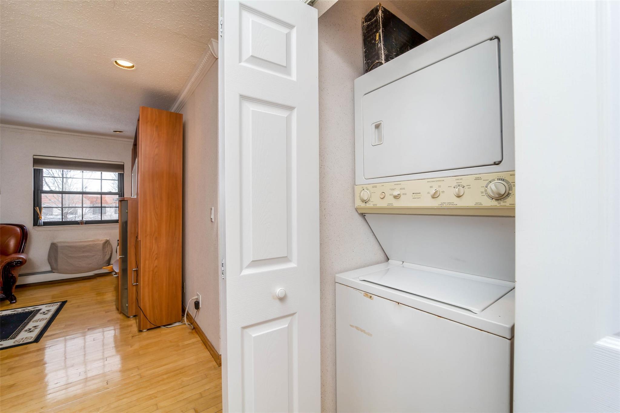 Condo Julius  Queens, NY 11356, MLS-875528-16