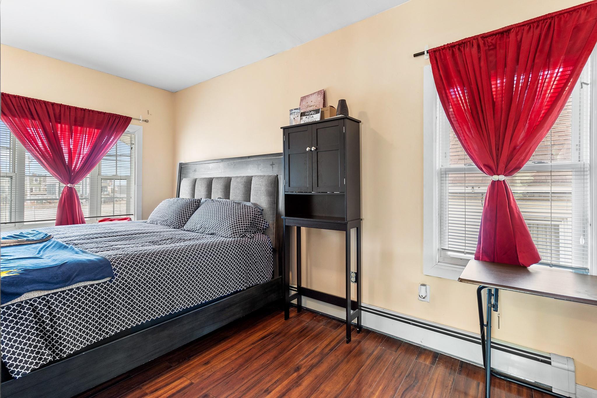 Single Family Beach 39th  Queens, NY 11691, MLS-875531-10