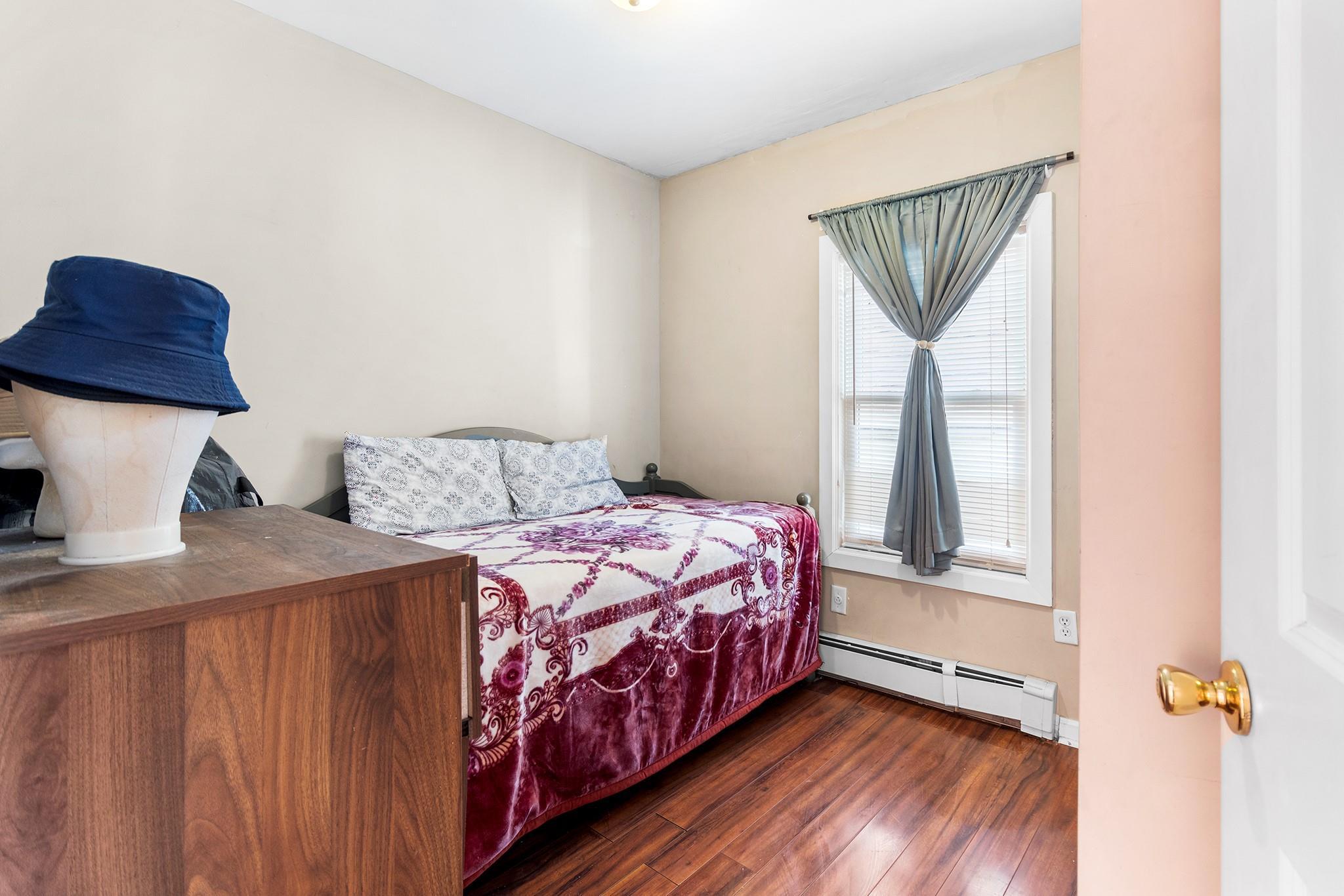 Single Family Beach 39th  Queens, NY 11691, MLS-875531-12