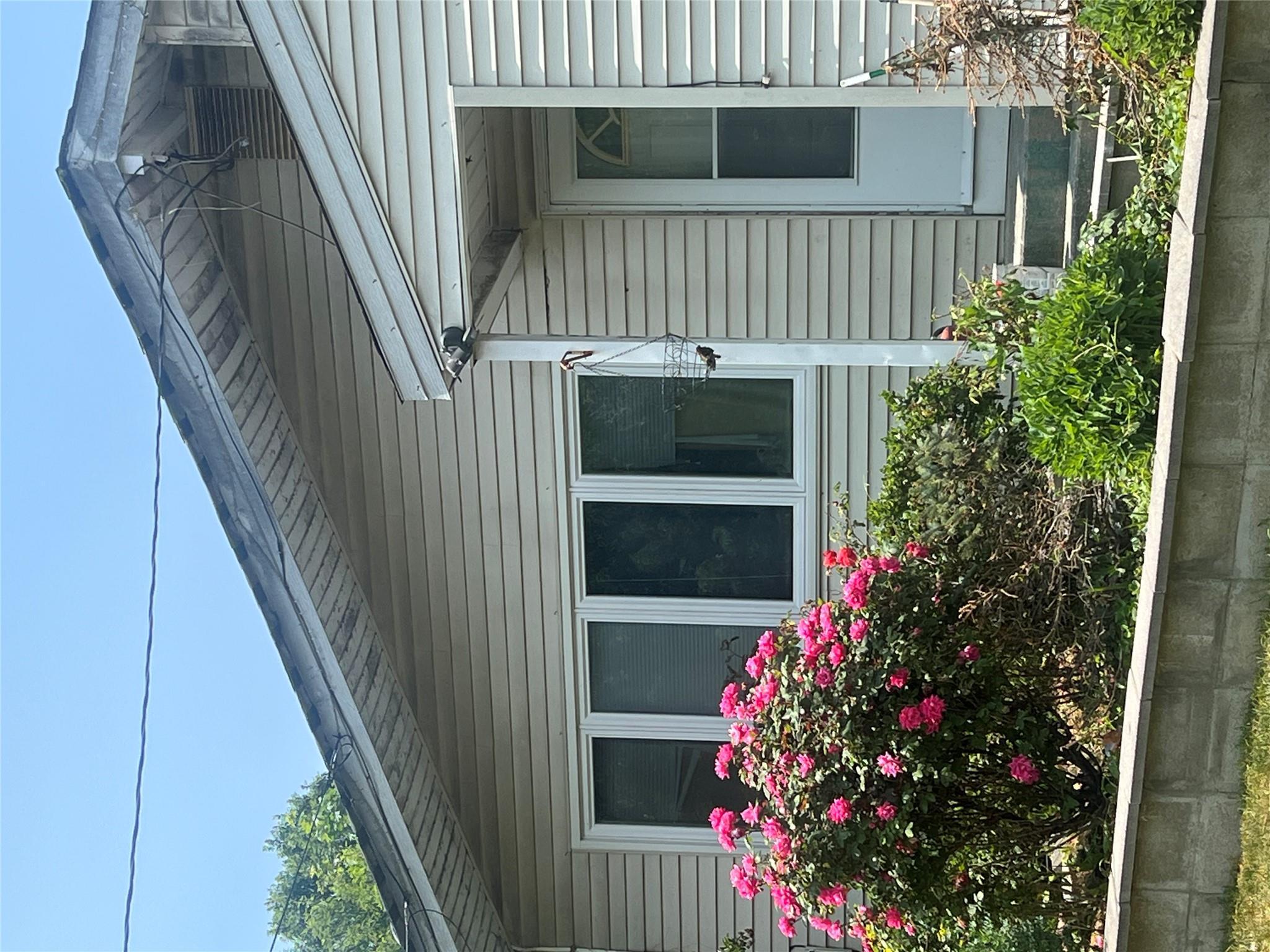 Single Family Rollin  Suffolk County, NY 11717, MLS-875532-2