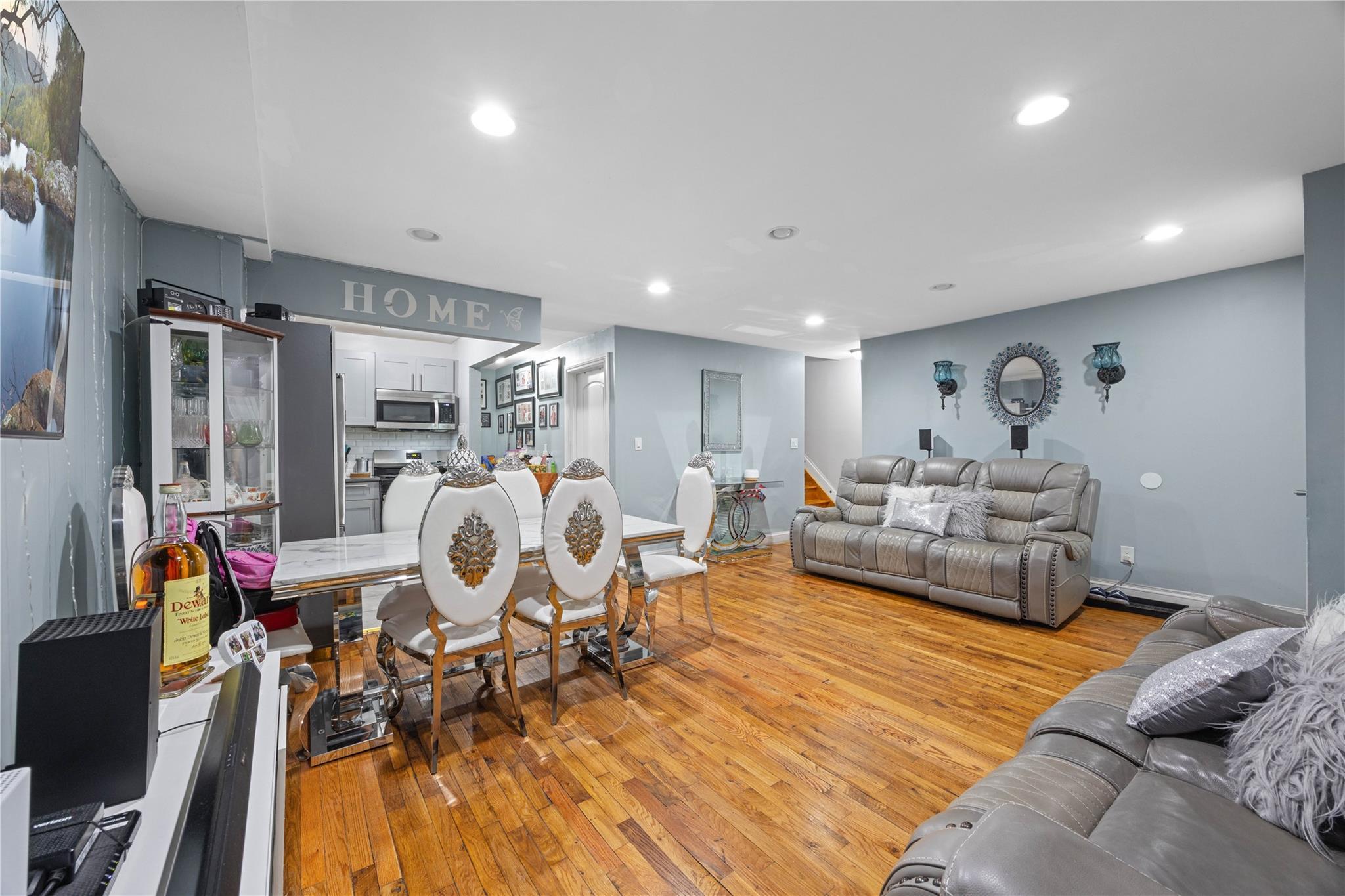 Single Family Decatur  Bronx, NY 10458, MLS-875543-6