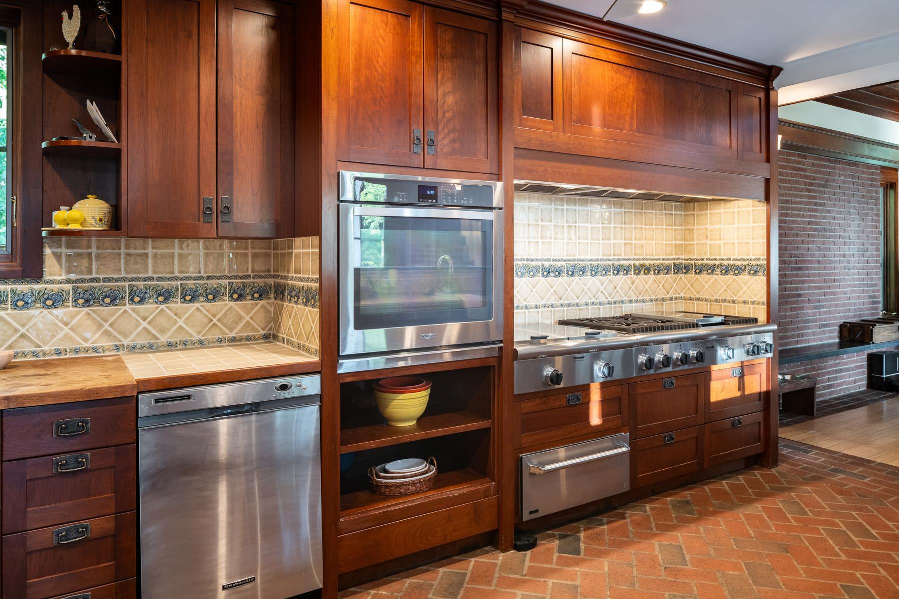 Single Family Sleepy Hollow  Westchester County, NY 10510, MLS-875564-21