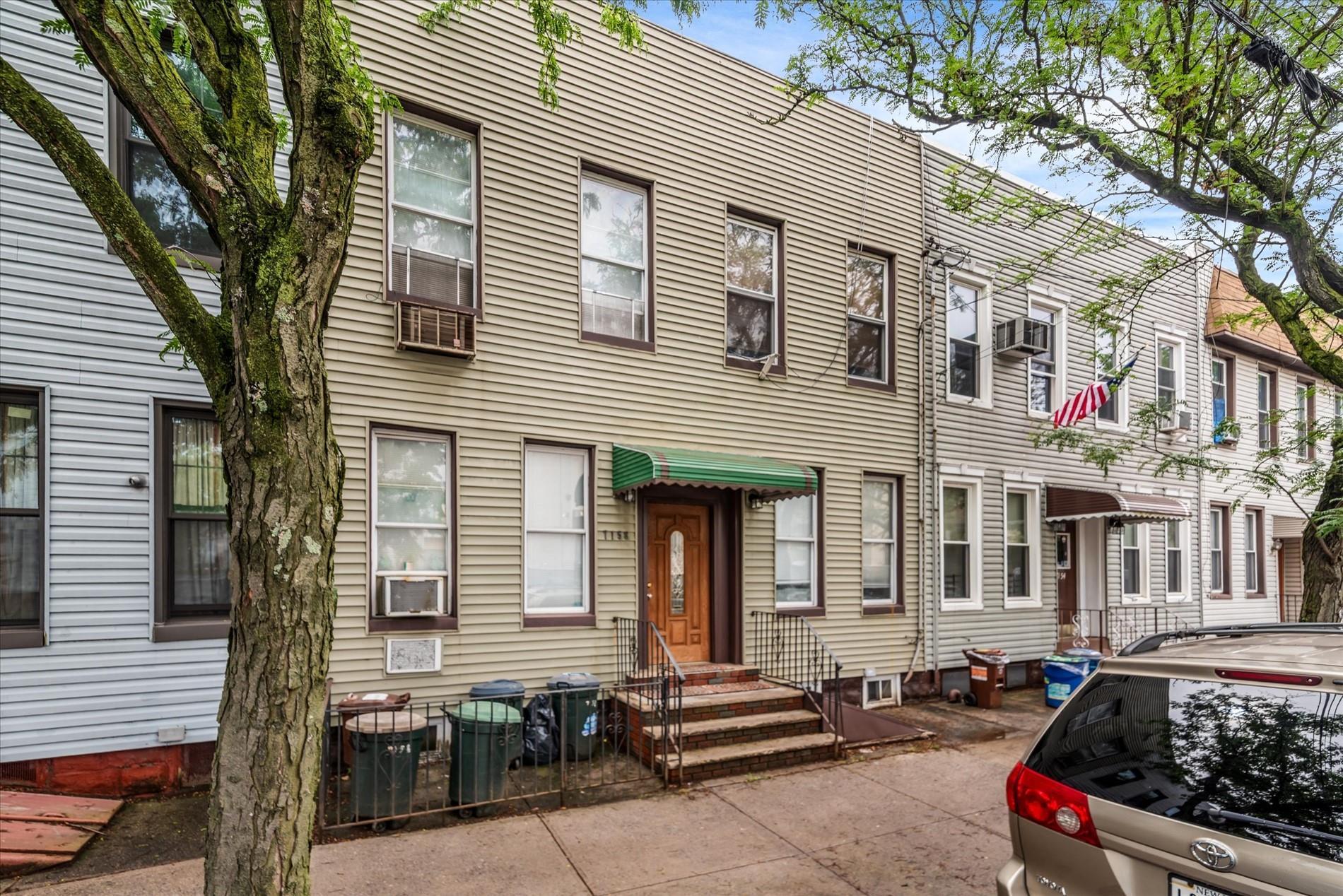 Single Family 69th  Queens, NY 11385, MLS-875596-2
