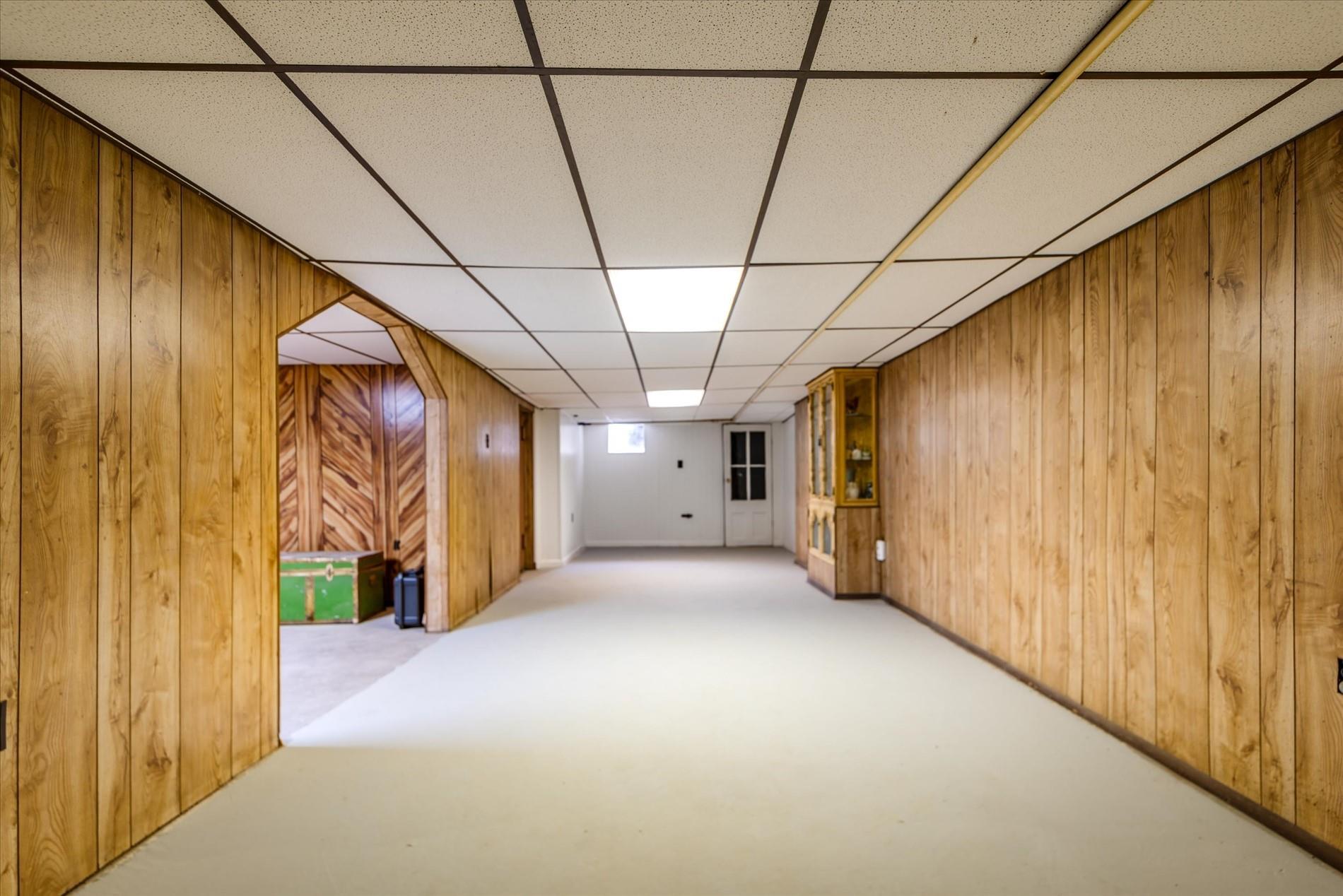 Single Family 69th  Queens, NY 11385, MLS-875596-26