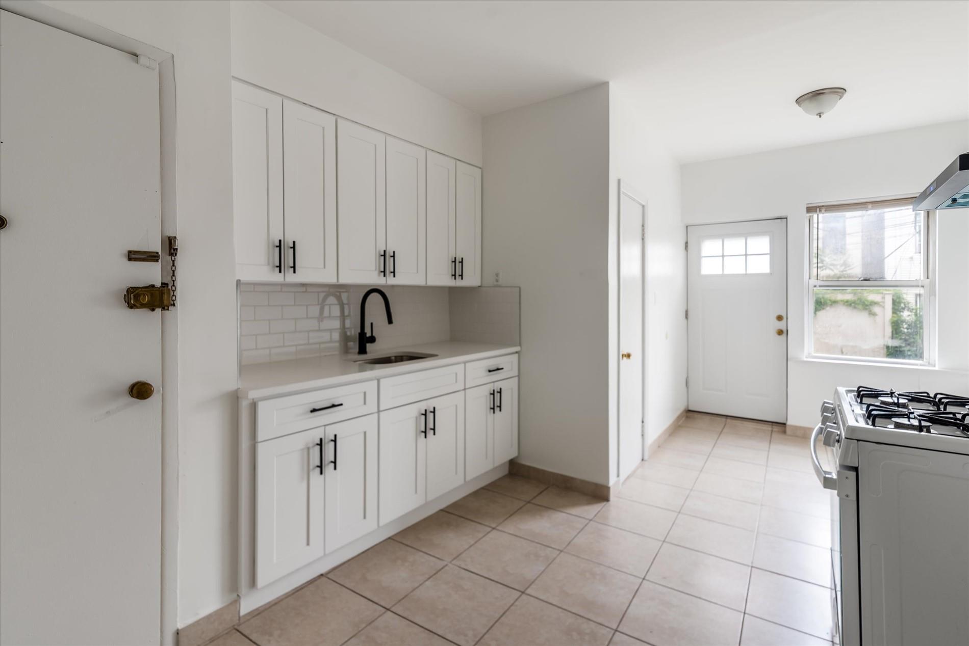 Single Family 69th  Queens, NY 11385, MLS-875596-5