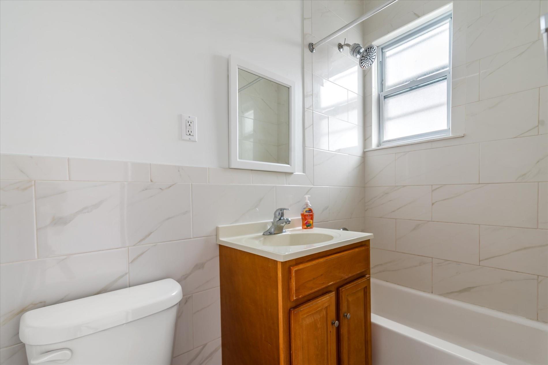 Single Family 69th  Queens, NY 11385, MLS-875596-7