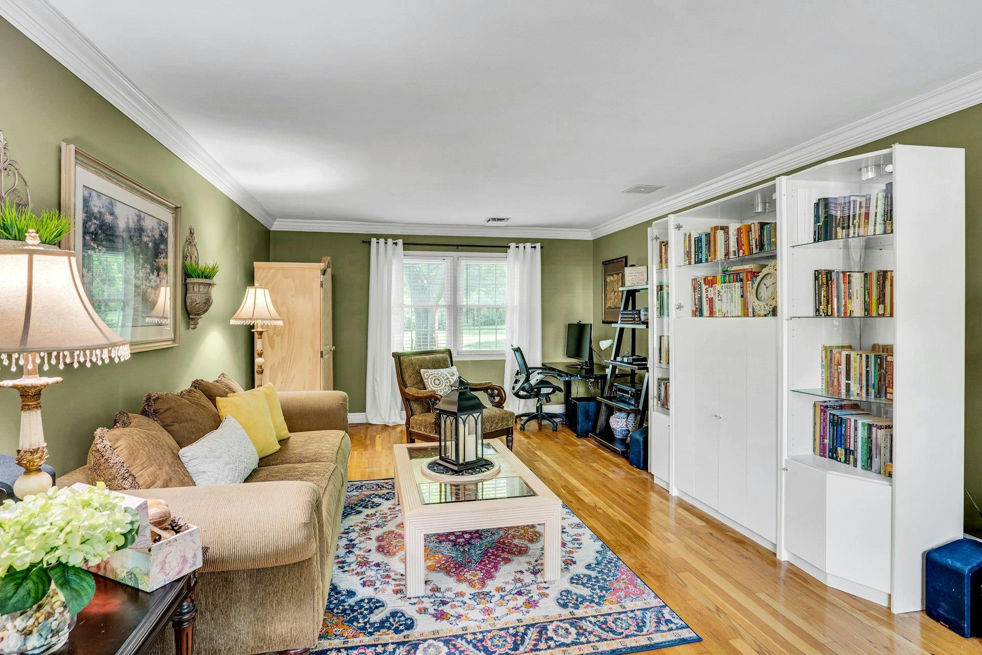 Single Family Threepence  Suffolk County, NY 11747, MLS-875604-10