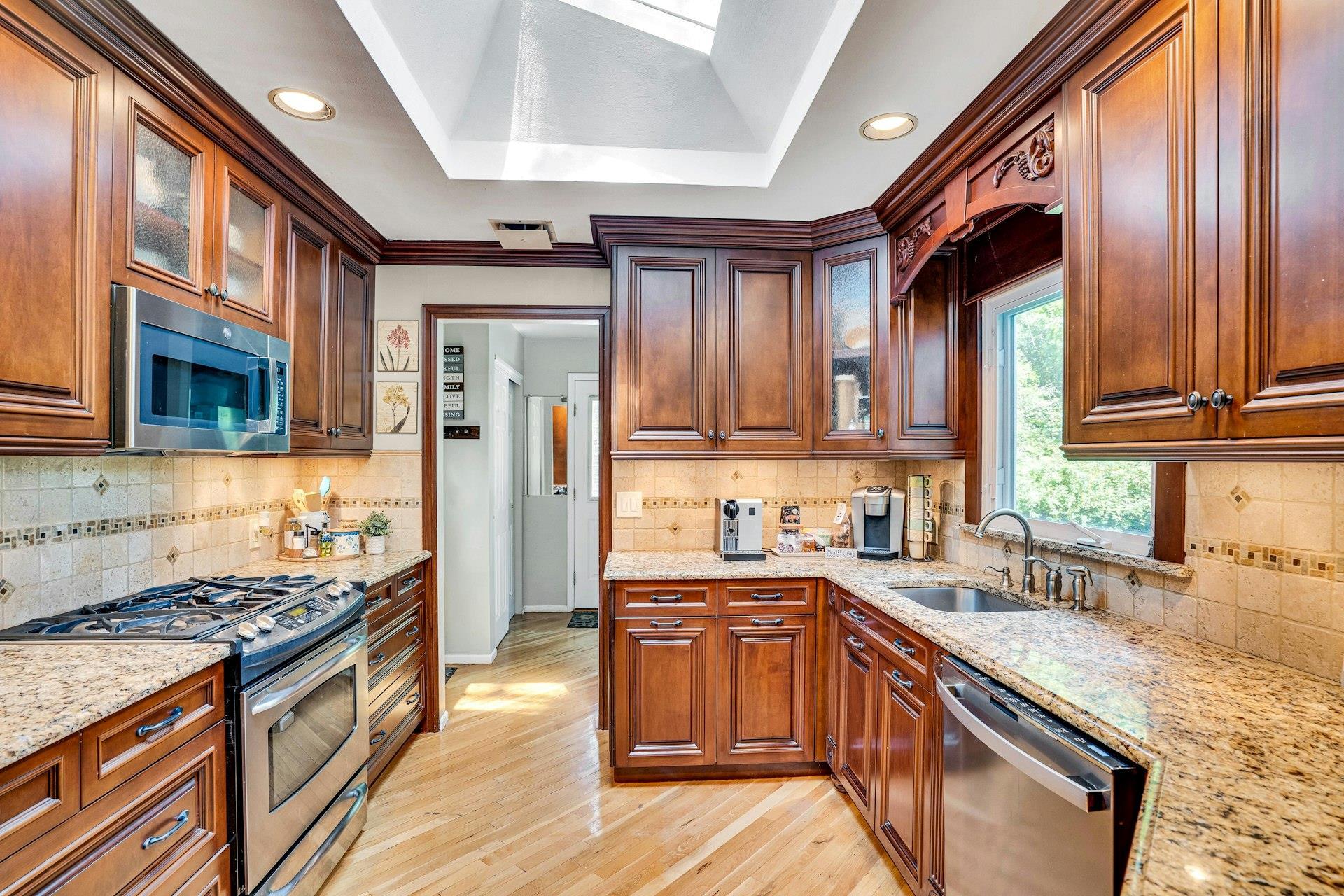 Single Family Threepence  Suffolk County, NY 11747, MLS-875604-24
