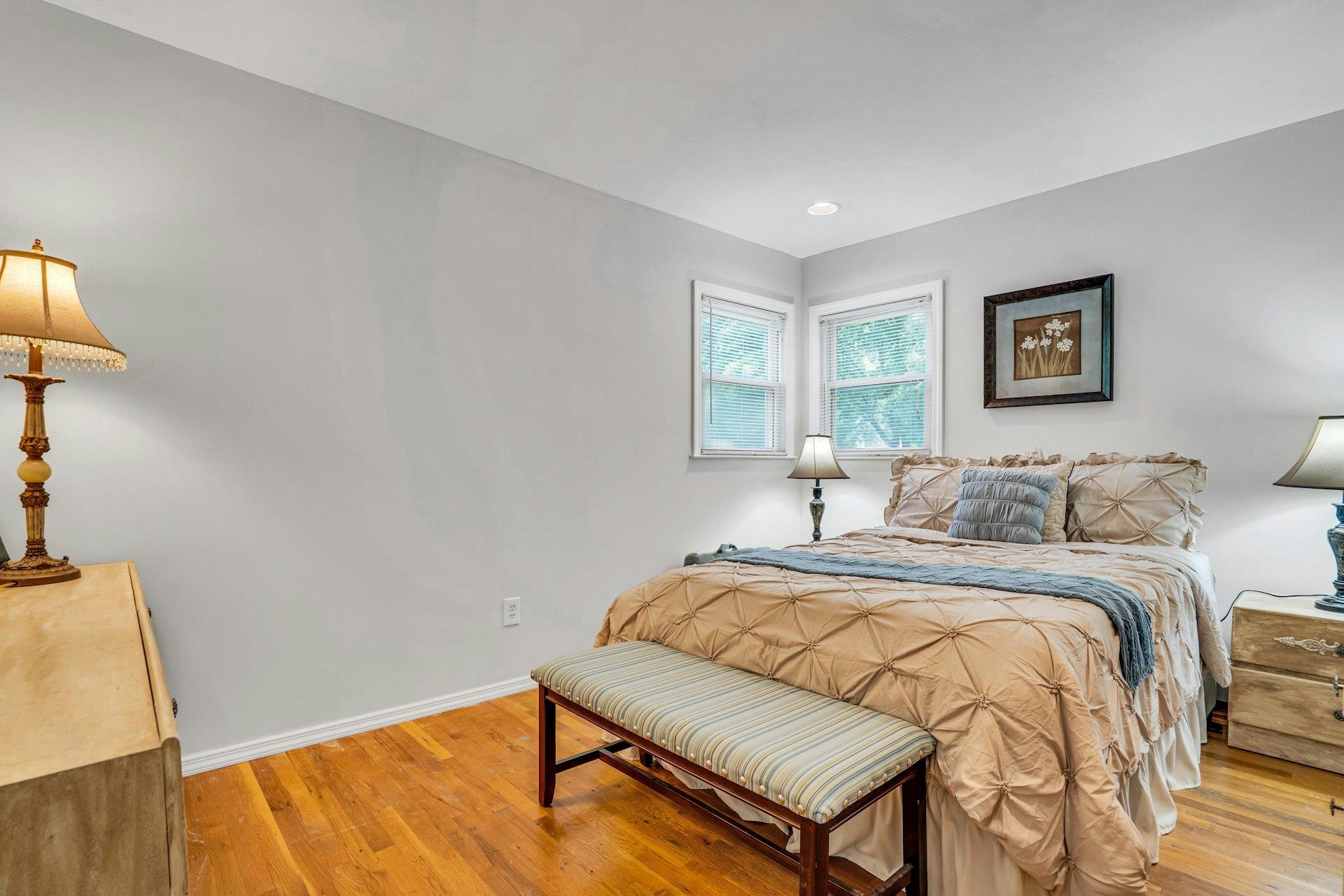 Single Family Threepence  Suffolk County, NY 11747, MLS-875604-29