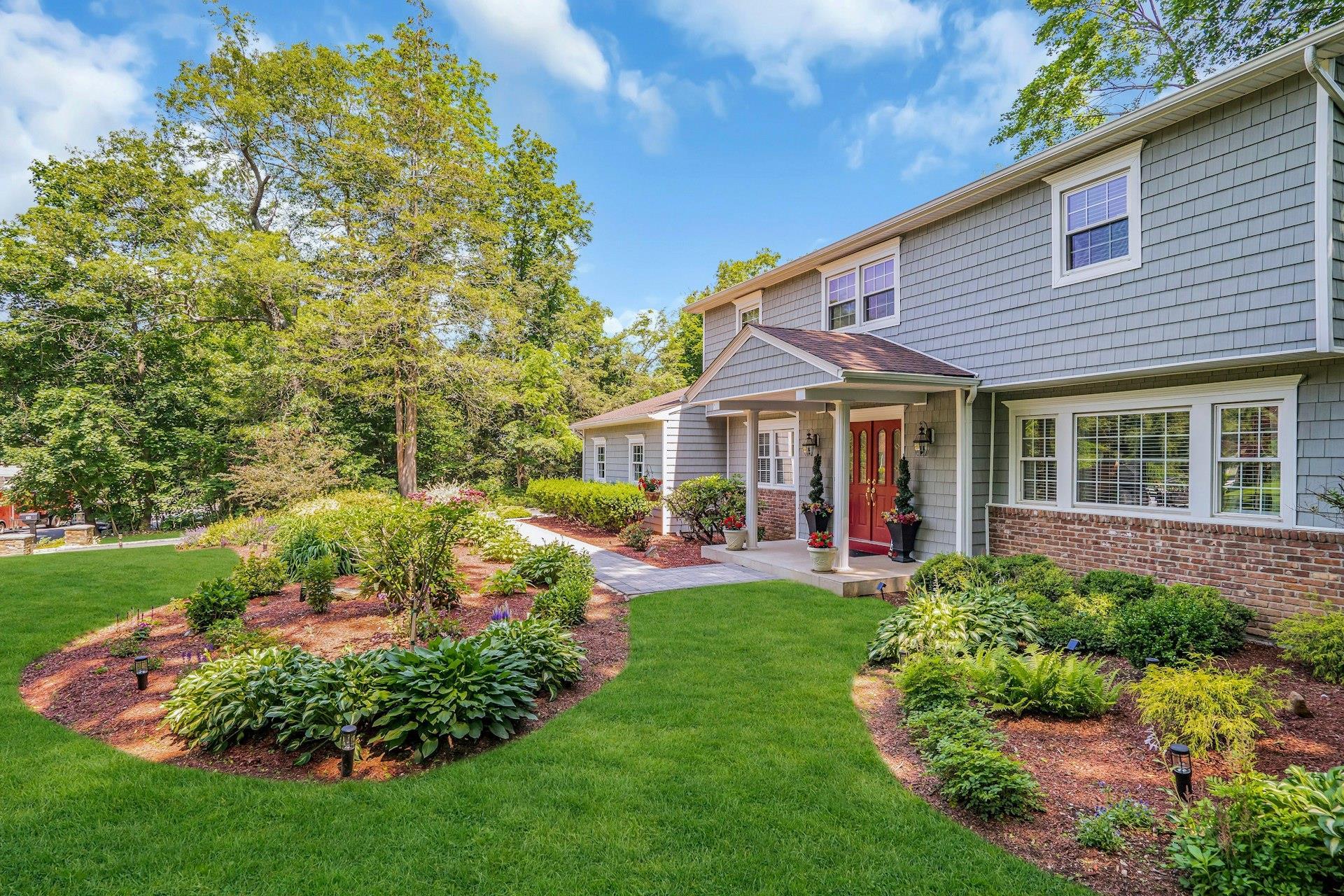 Single Family Threepence  Suffolk County, NY 11747, MLS-875604-3