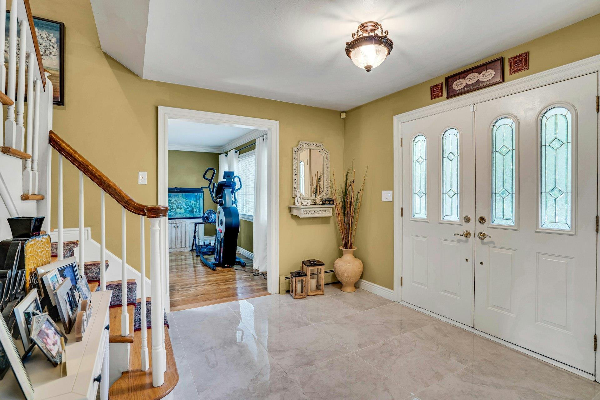 Single Family Threepence  Suffolk County, NY 11747, MLS-875604-5