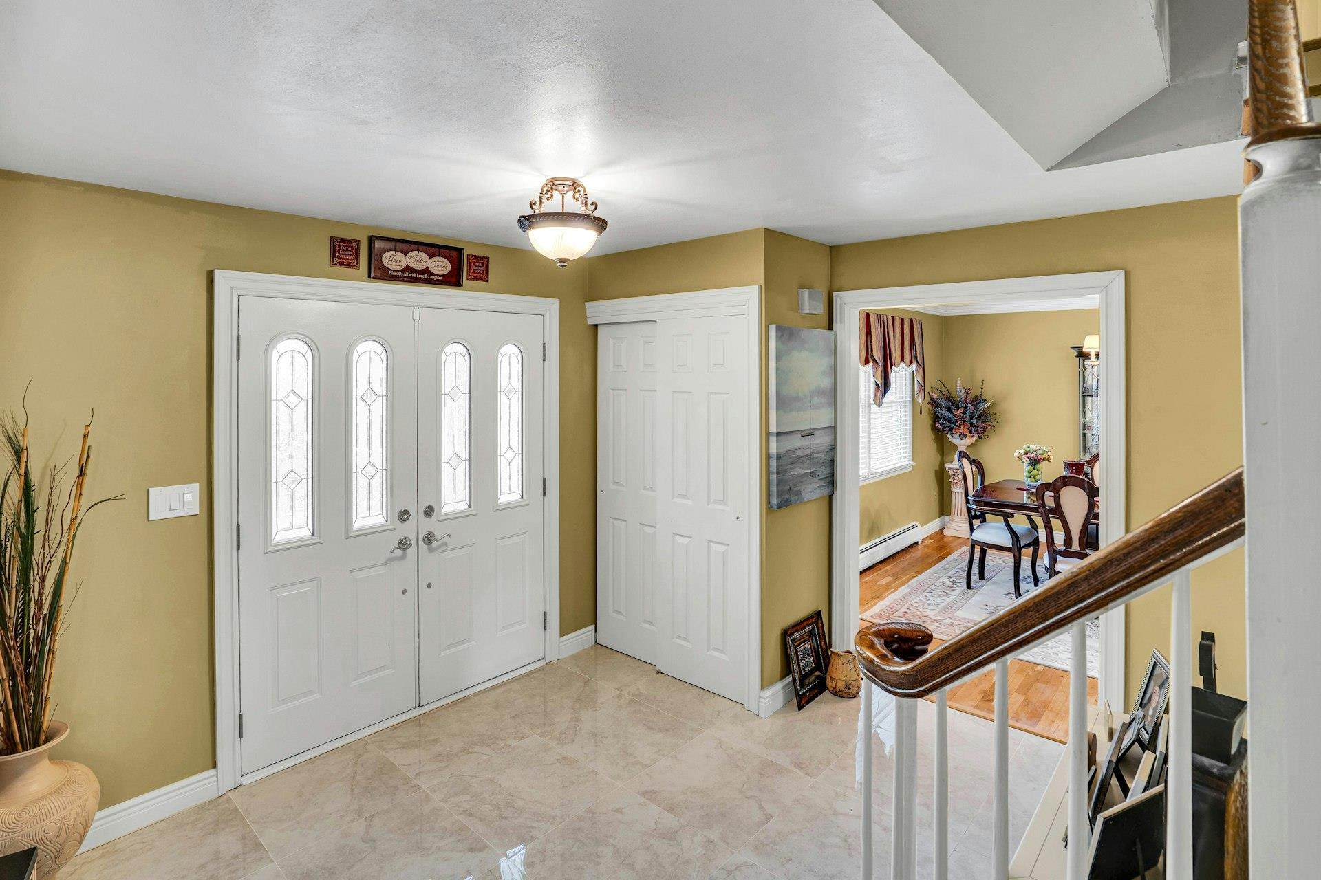 Single Family Threepence  Suffolk County, NY 11747, MLS-875604-6