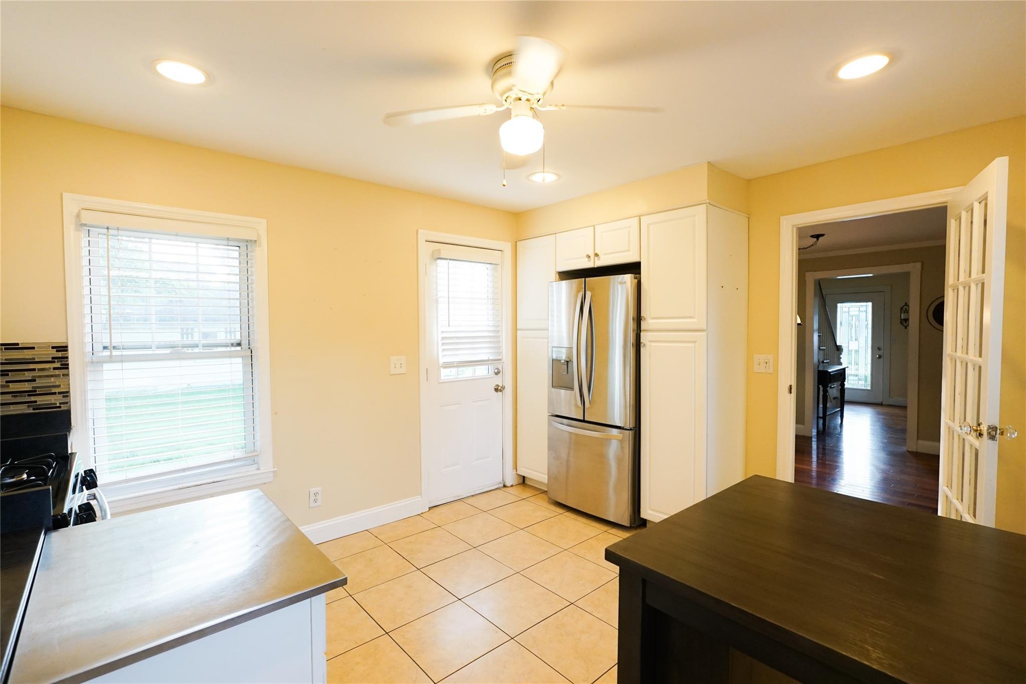 Single Family Academy  Suffolk County, NY 11772, MLS-875606-13