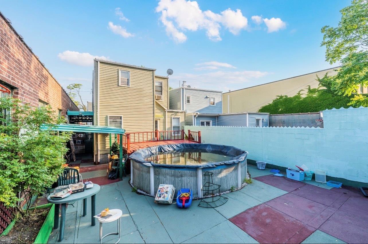 Single Family 57th  Queens, NY 11378, MLS-875613-20
