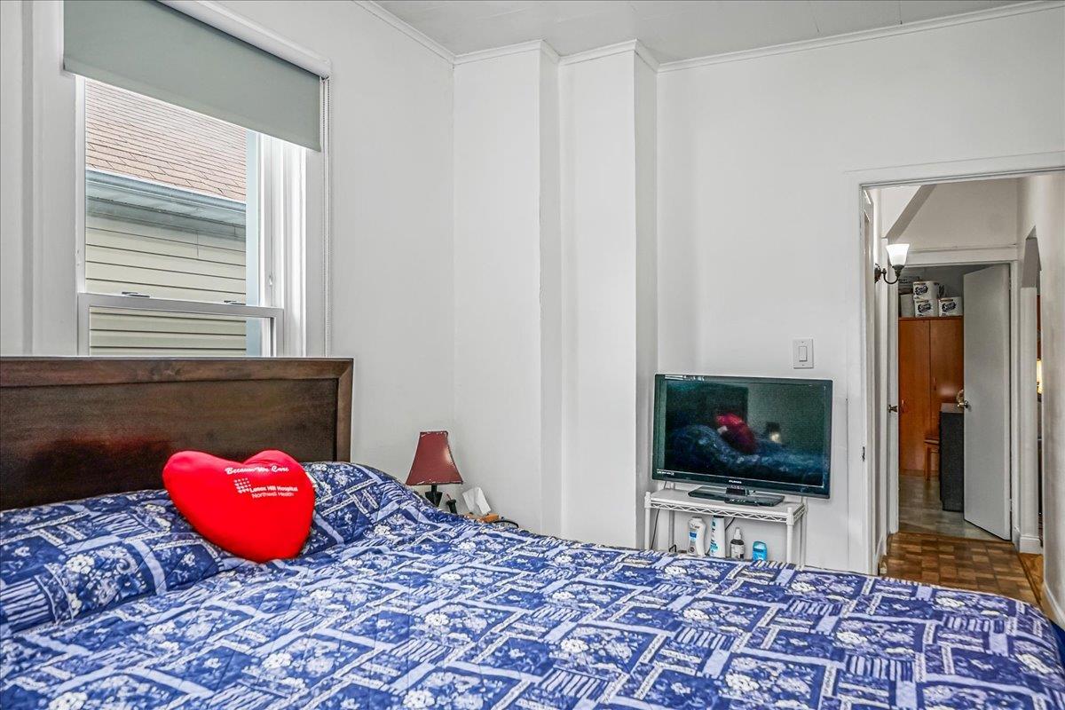 Single Family Sutter  Queens, NY 11417, MLS-875641-11