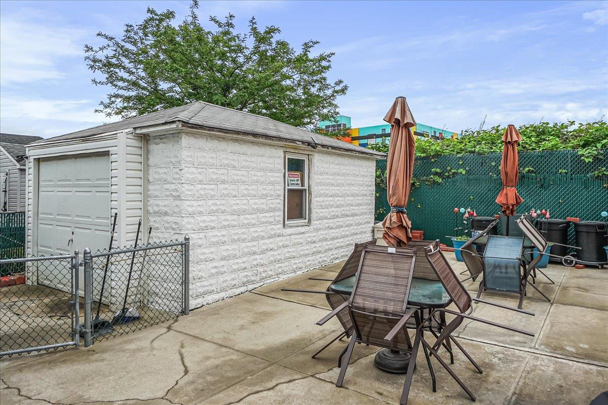 Single Family Sutter  Queens, NY 11417, MLS-875641-20