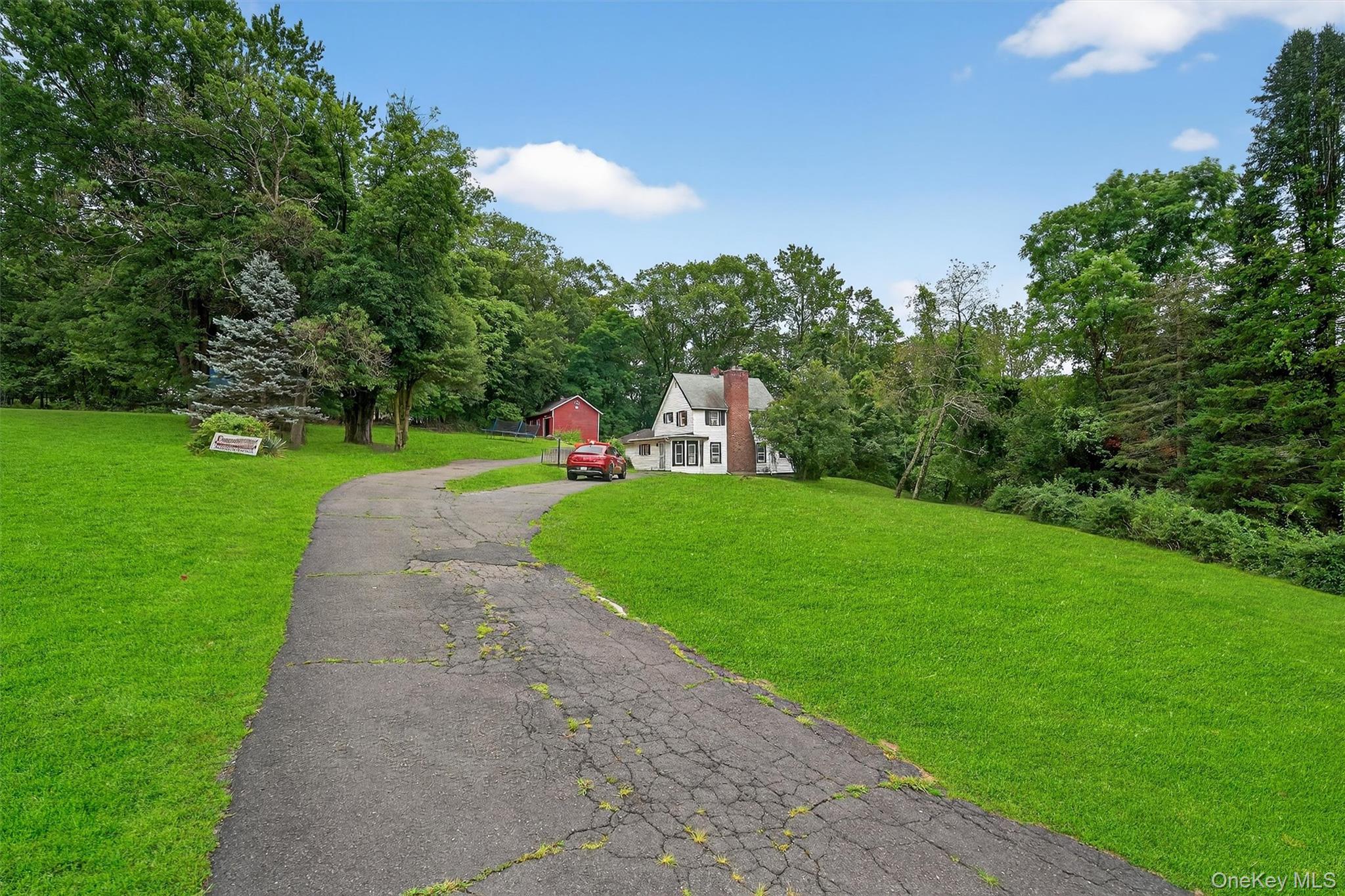 Single Family Suffern  Rockland County, NY 10984, MLS-875654-2