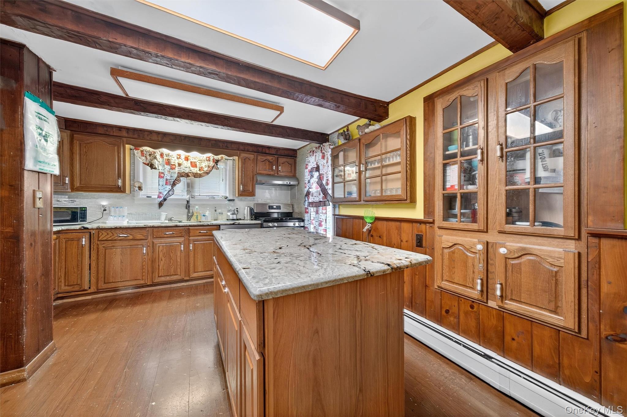 Single Family Suffern  Rockland County, NY 10984, MLS-875654-6