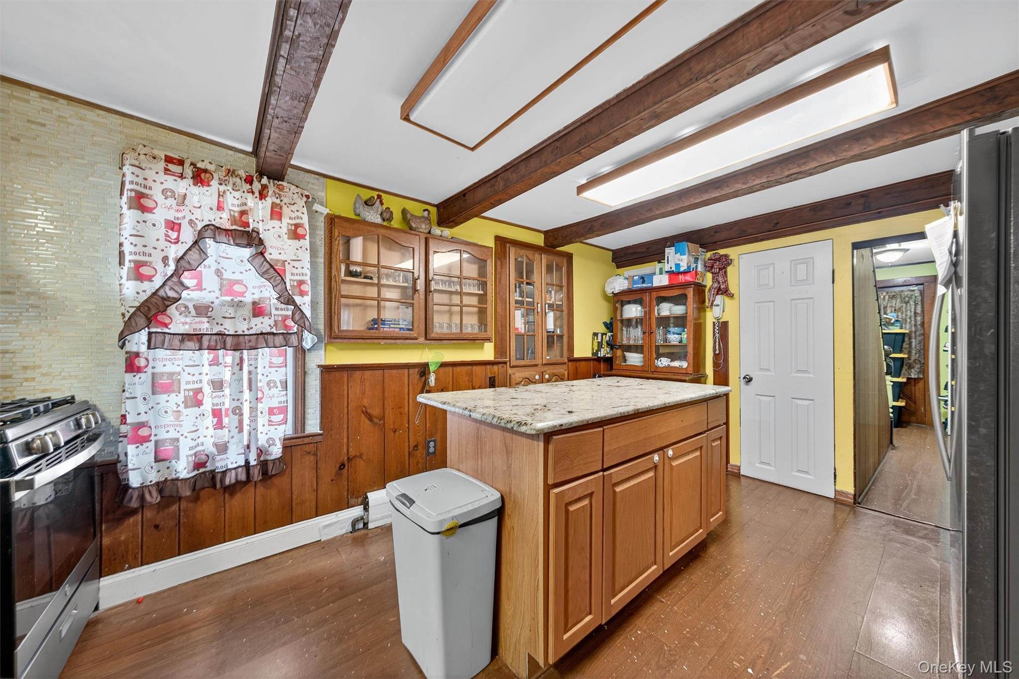 Single Family Suffern  Rockland County, NY 10984, MLS-875654-7