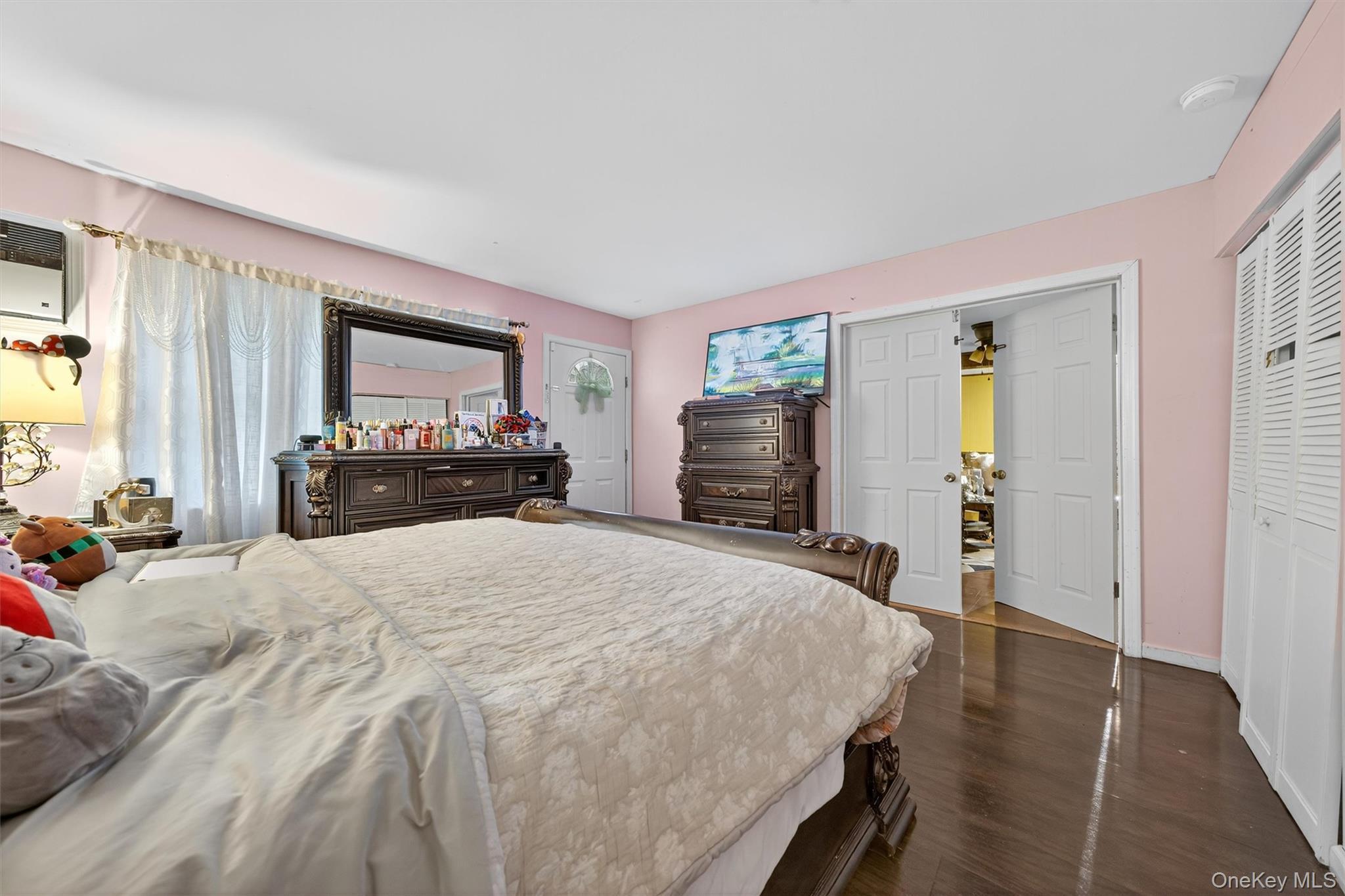 Single Family Suffern  Rockland County, NY 10984, MLS-875654-9