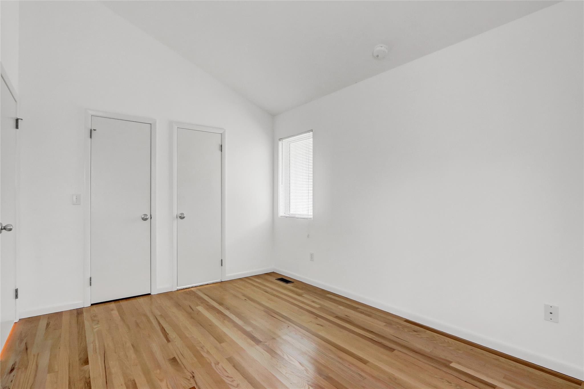 Single Family Eau Claire  Suffolk County, NY 11937, MLS-875669-9