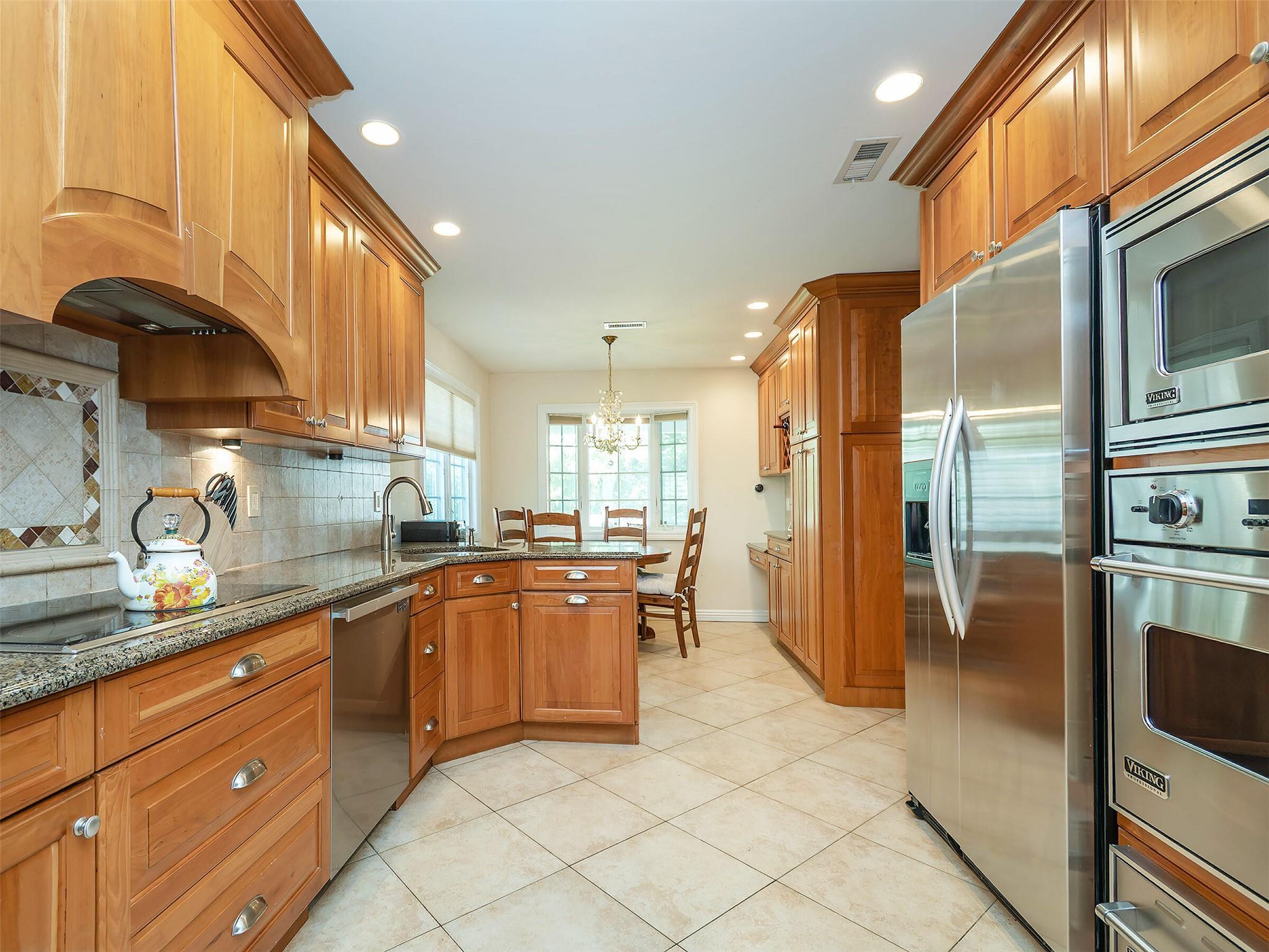Single Family Schooner  Nassau County, NY 11050, MLS-875670-6