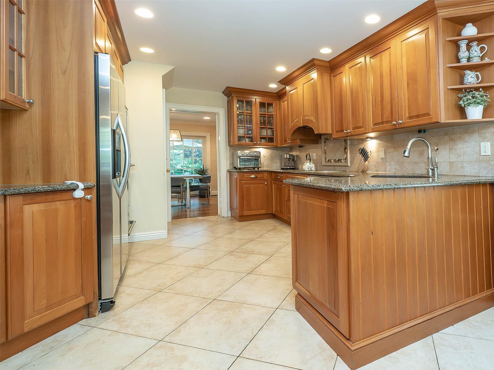 Single Family Schooner  Nassau County, NY 11050, MLS-875670-8