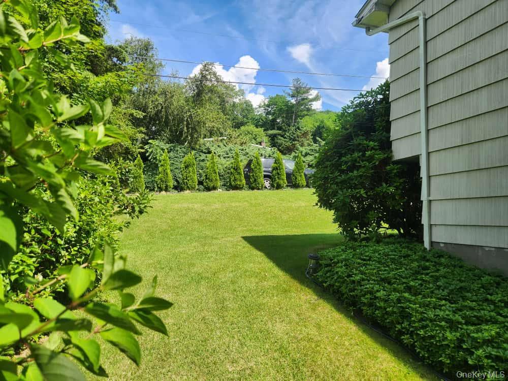 Single Family Westview  Westchester County, NY 10560, MLS-875698-19