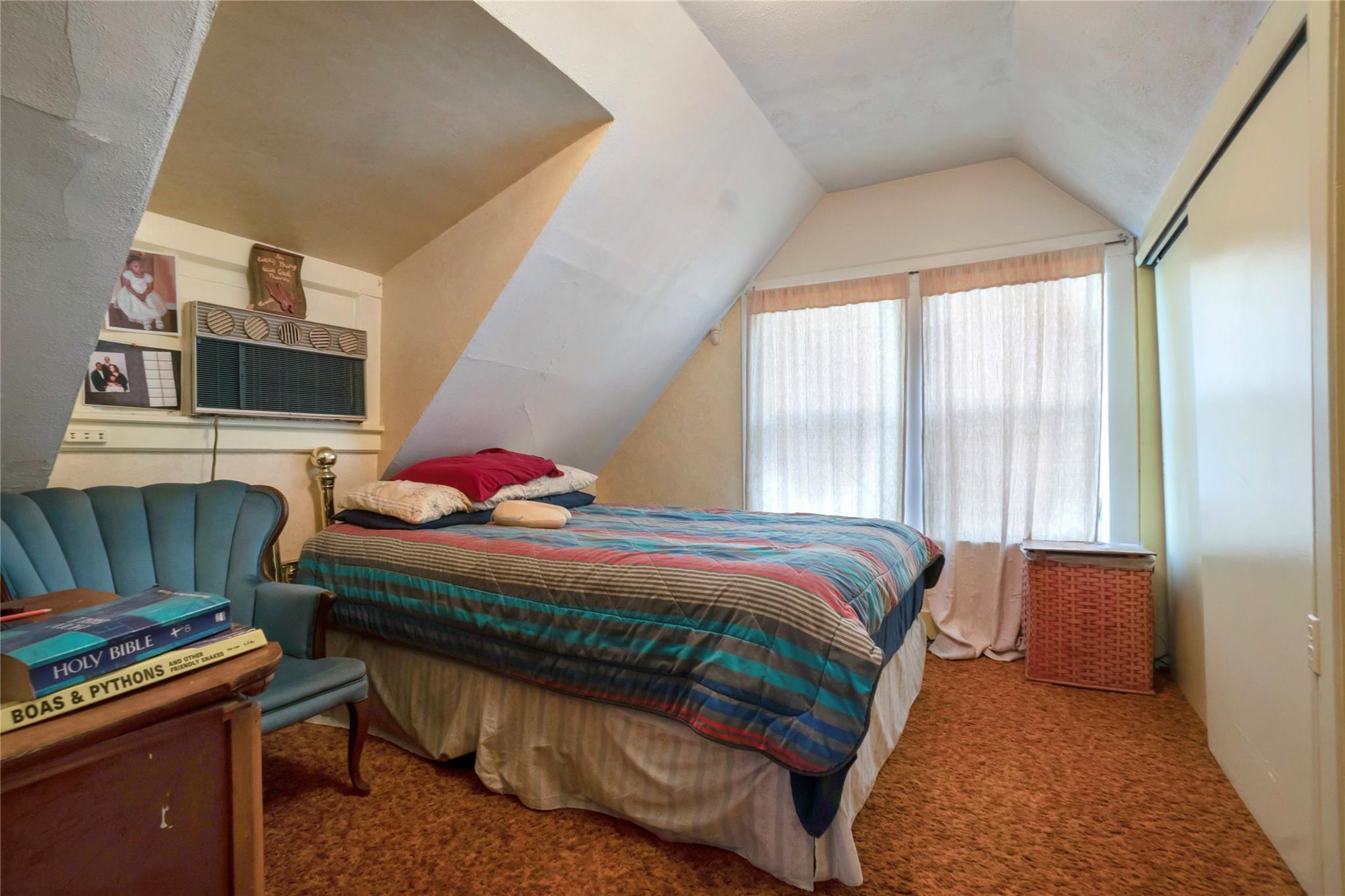 Single Family Dickens  Queens, NY 11691, MLS-875700-16