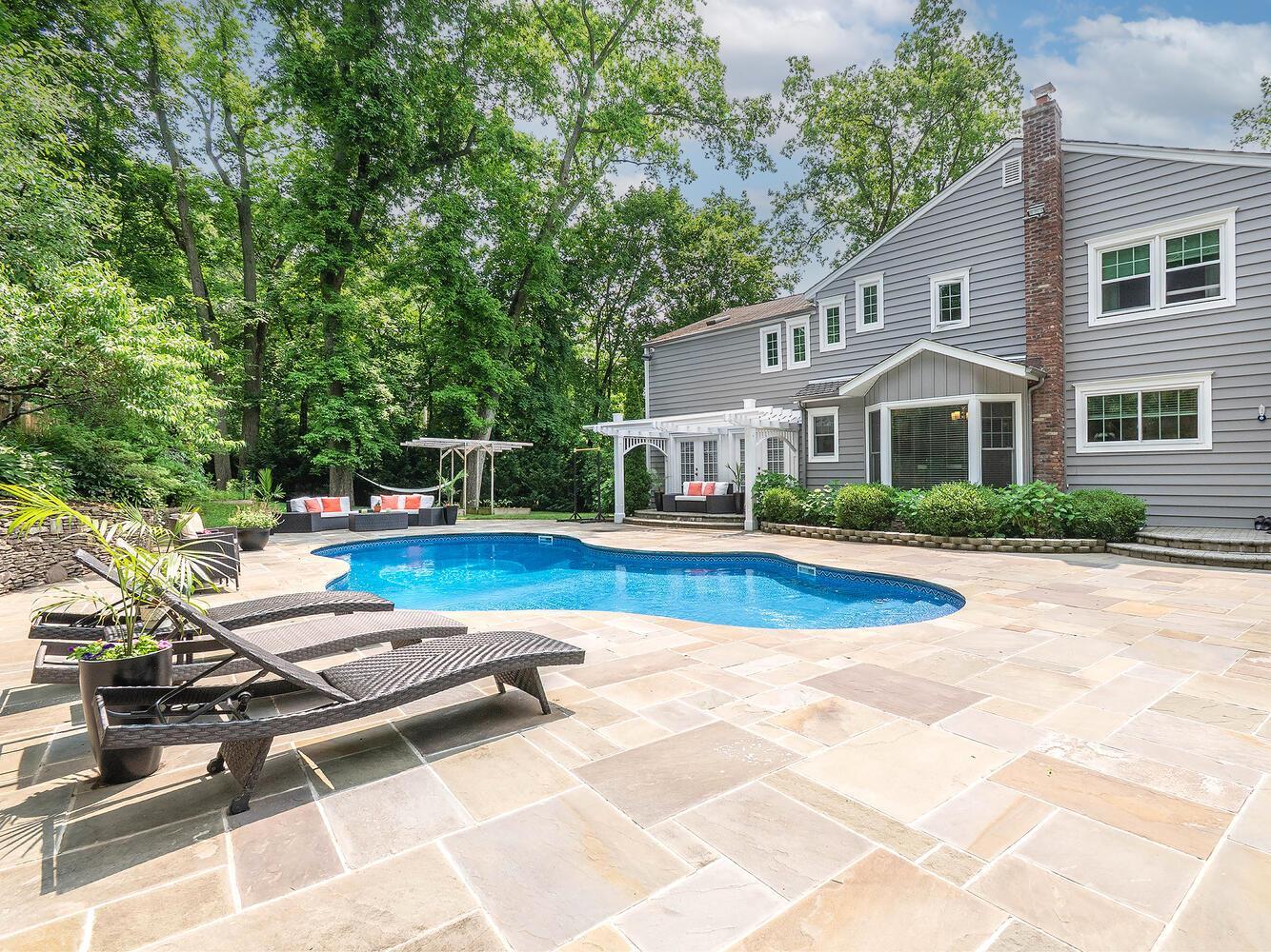 Single Family Scudders  Nassau County, NY 11576, MLS-875708-46