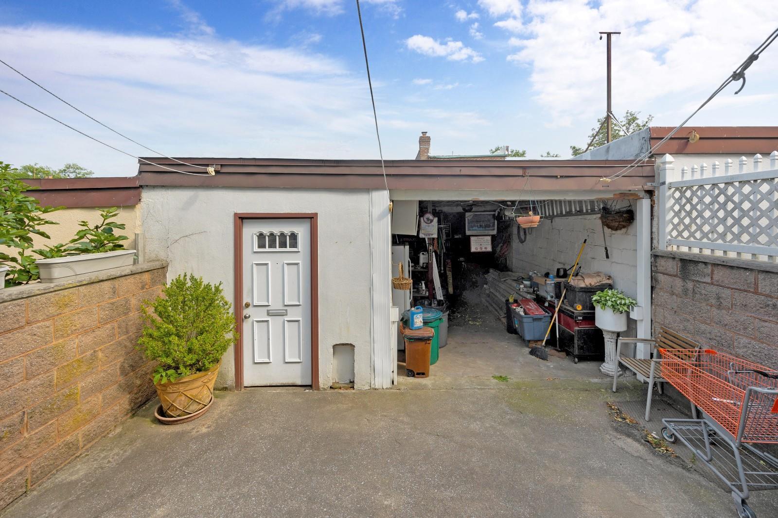 Single Family Cowles  Queens, NY 11379, MLS-875723-26