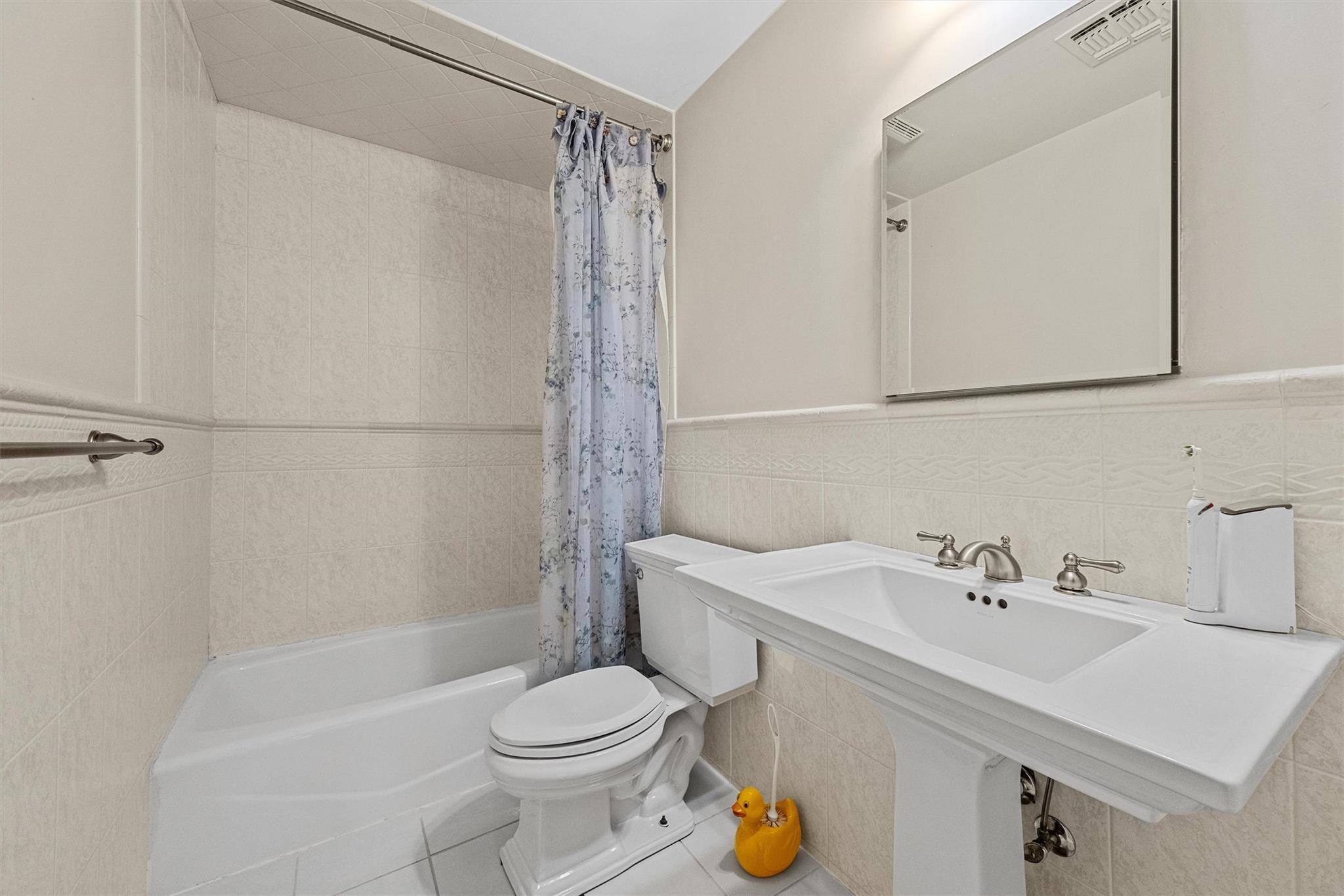 Single Family Goshen  Orange County, NY 10918, MLS-875731-17