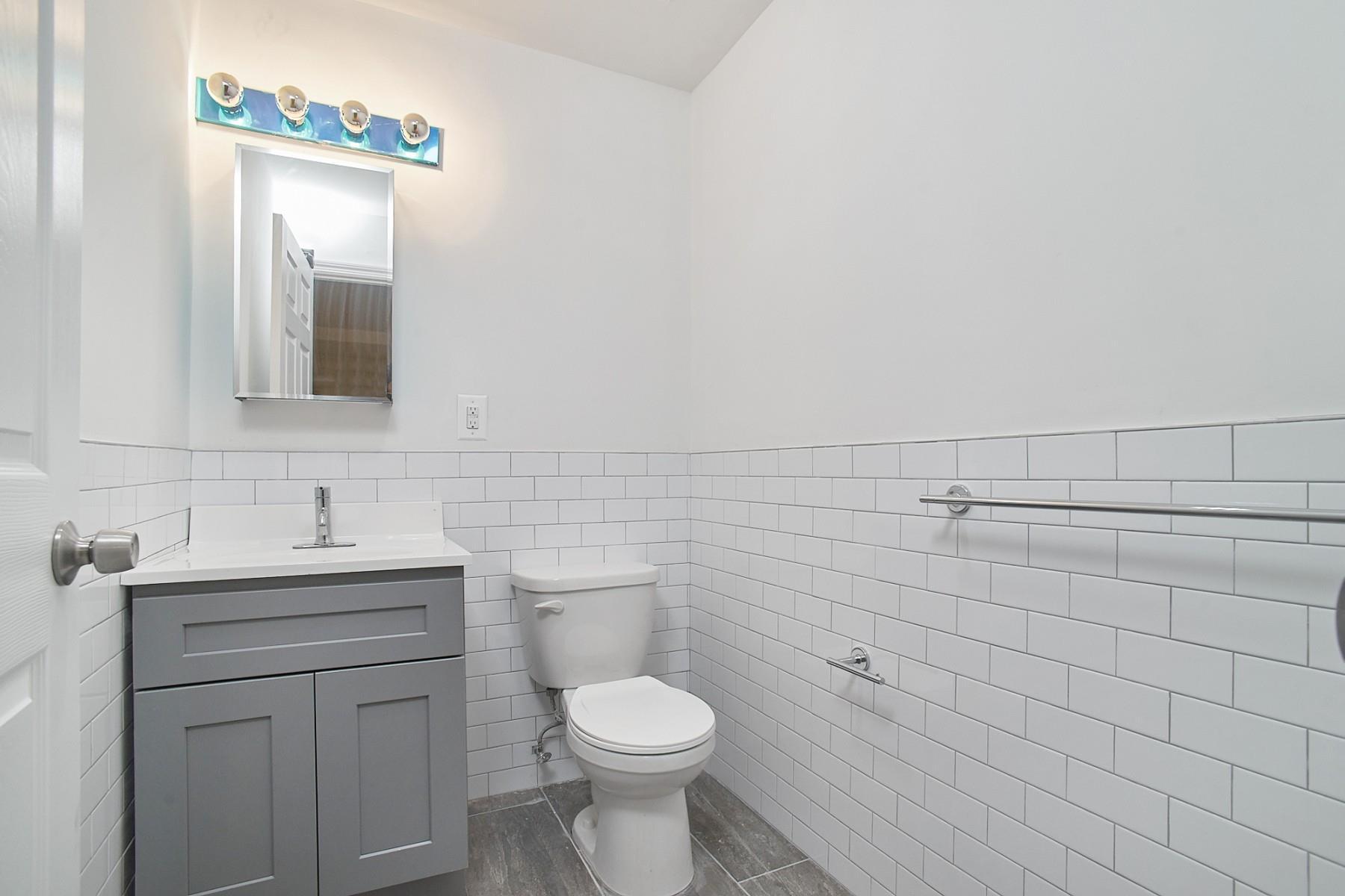 Single Family Grant  Bronx, NY 10456, MLS-875732-32