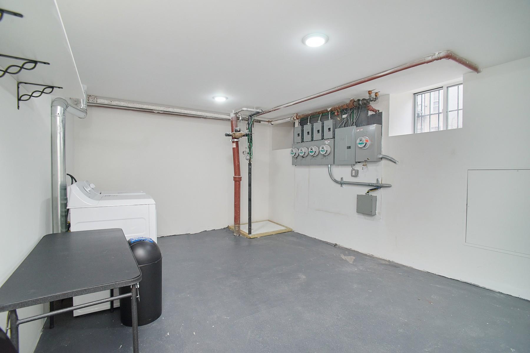 Single Family Grant  Bronx, NY 10456, MLS-875732-43