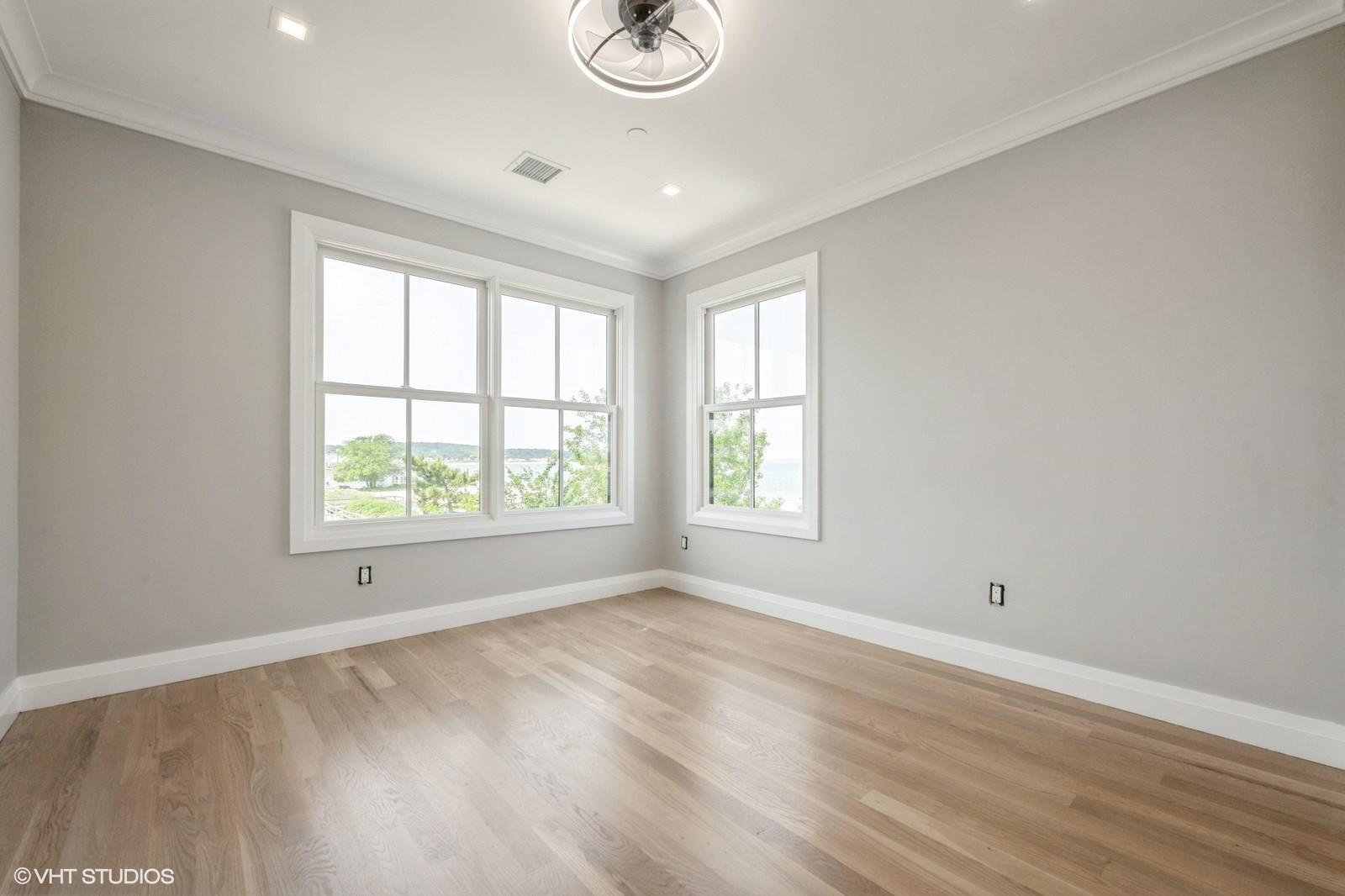 Single Family Pleasantview  Nassau County, NY 11709, MLS-875744-13