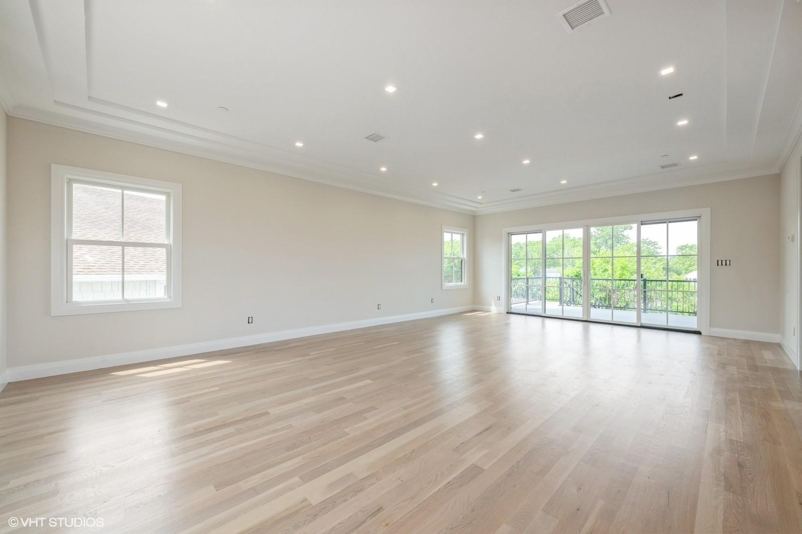 Single Family Pleasantview  Nassau County, NY 11709, MLS-875744-4
