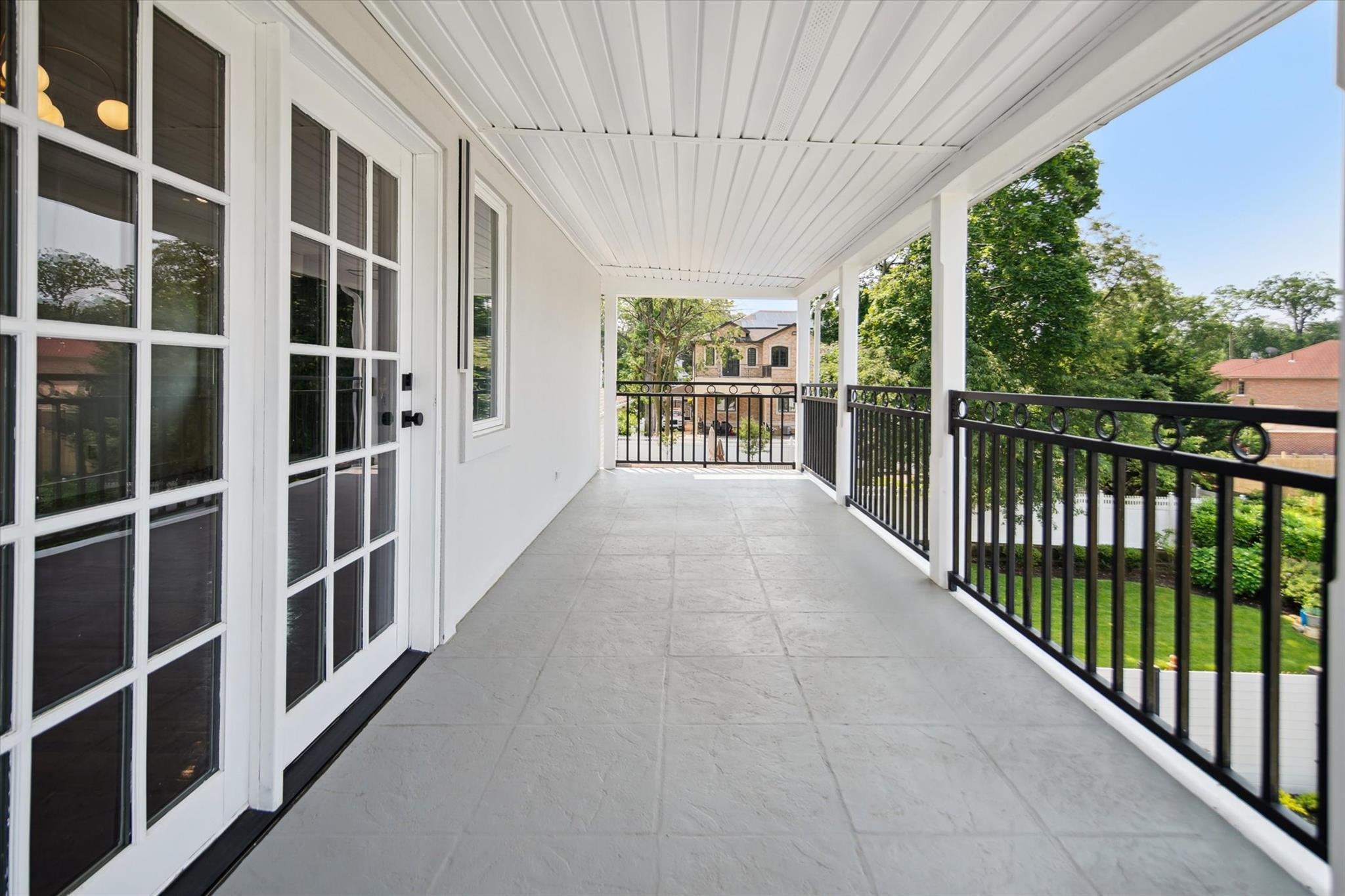 Single Family Sutro  Queens, NY 11423, MLS-875762-23