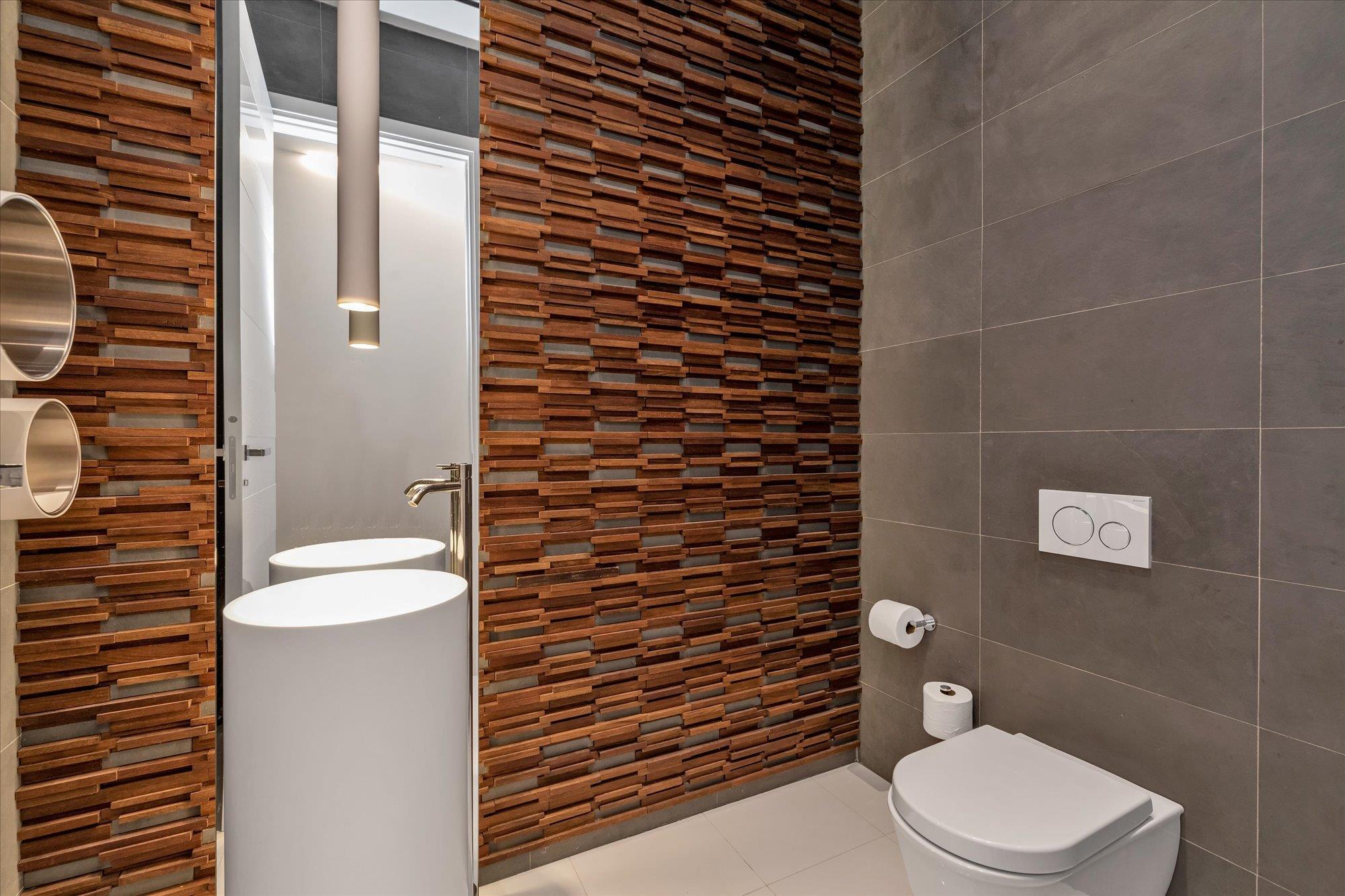 Single Family Stevenson Nassau County, NY 11557, MLS-875789-10