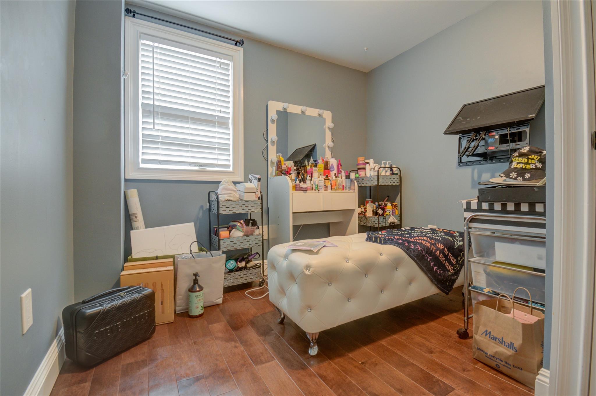 Single Family Hamilton  Dutchess County, NY 12601, MLS-875790-16