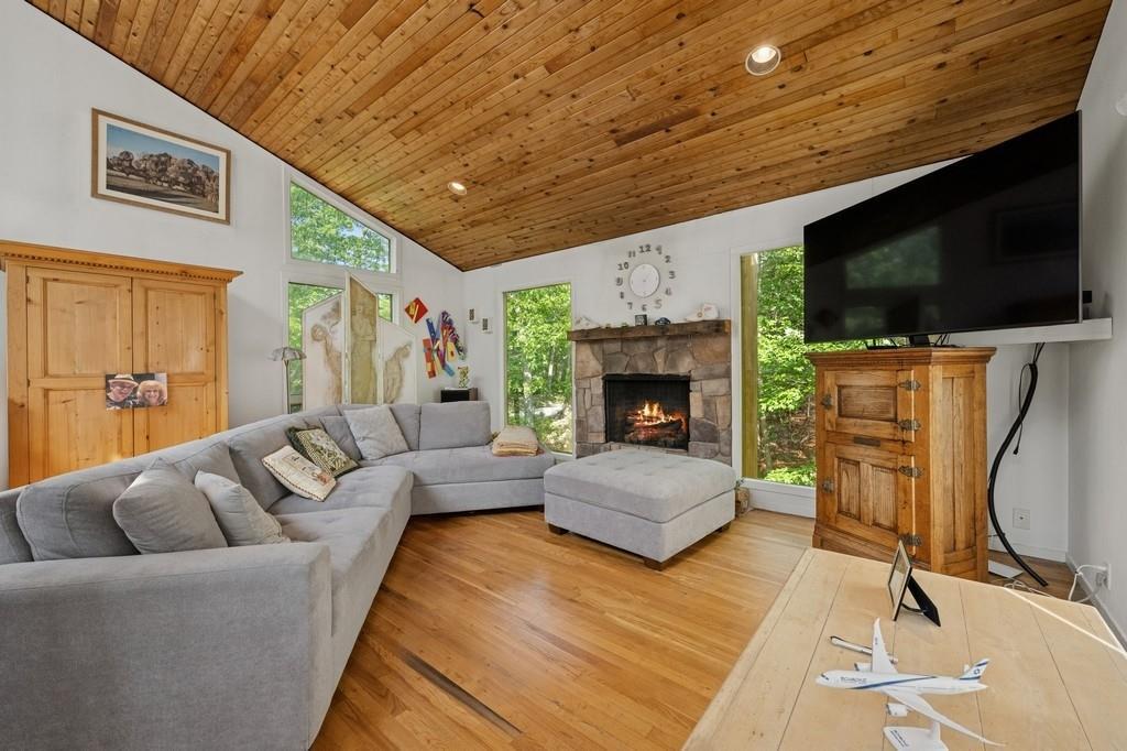 Single Family Wildwood  Suffolk County, NY 11963, MLS-875800-3