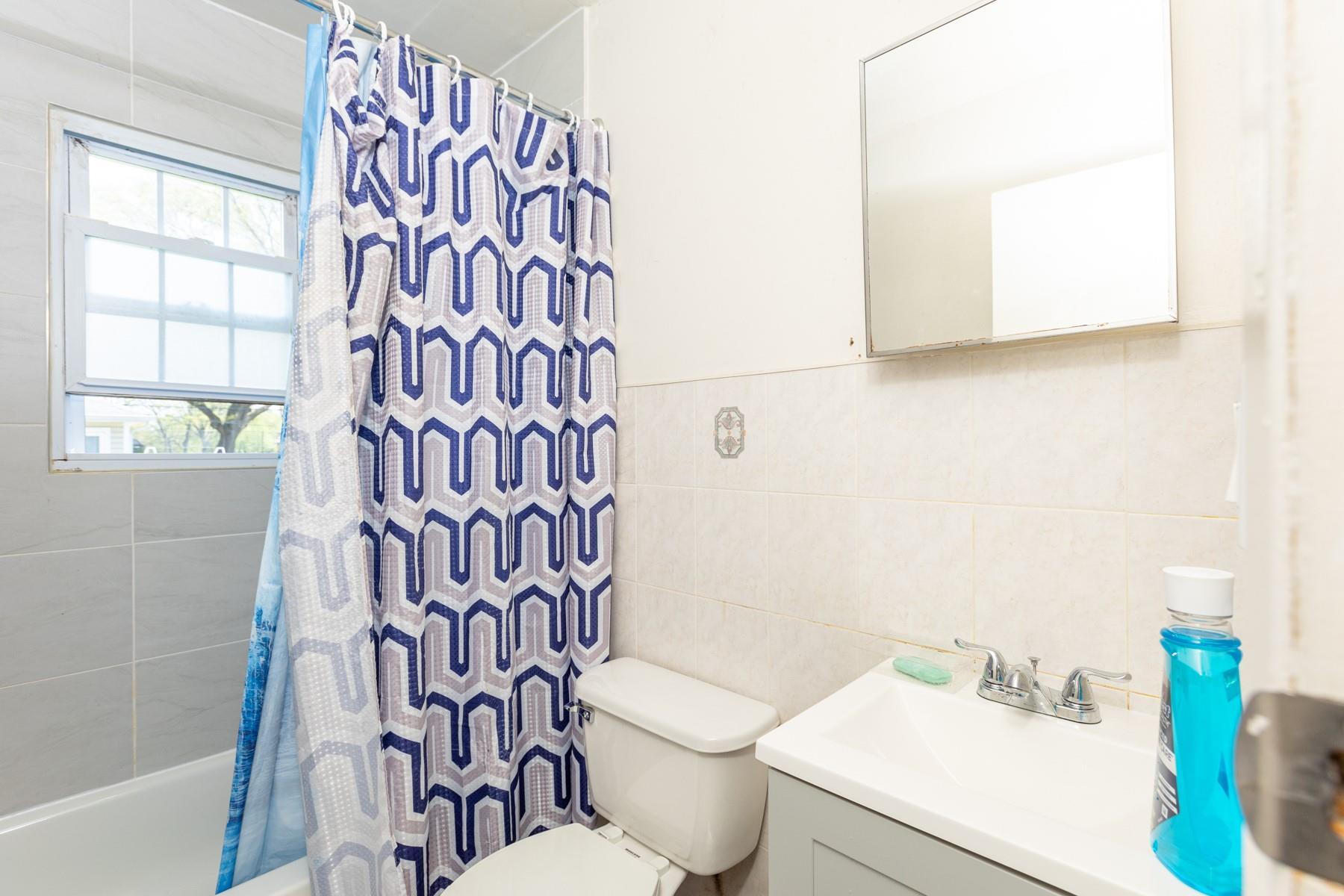 Single Family 231  Queens, NY 11413, MLS-875852-10