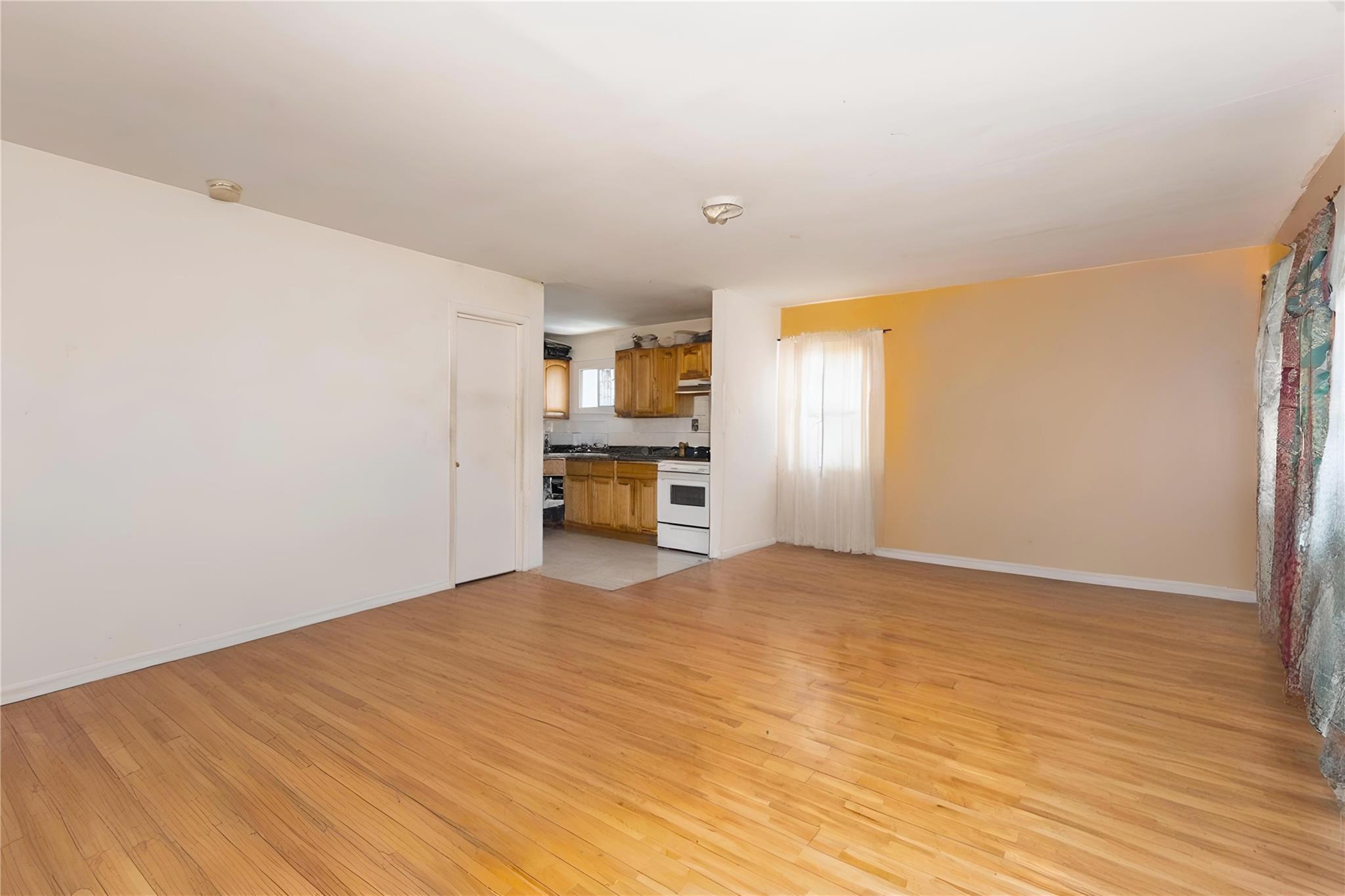Single Family 231  Queens, NY 11413, MLS-875852-14